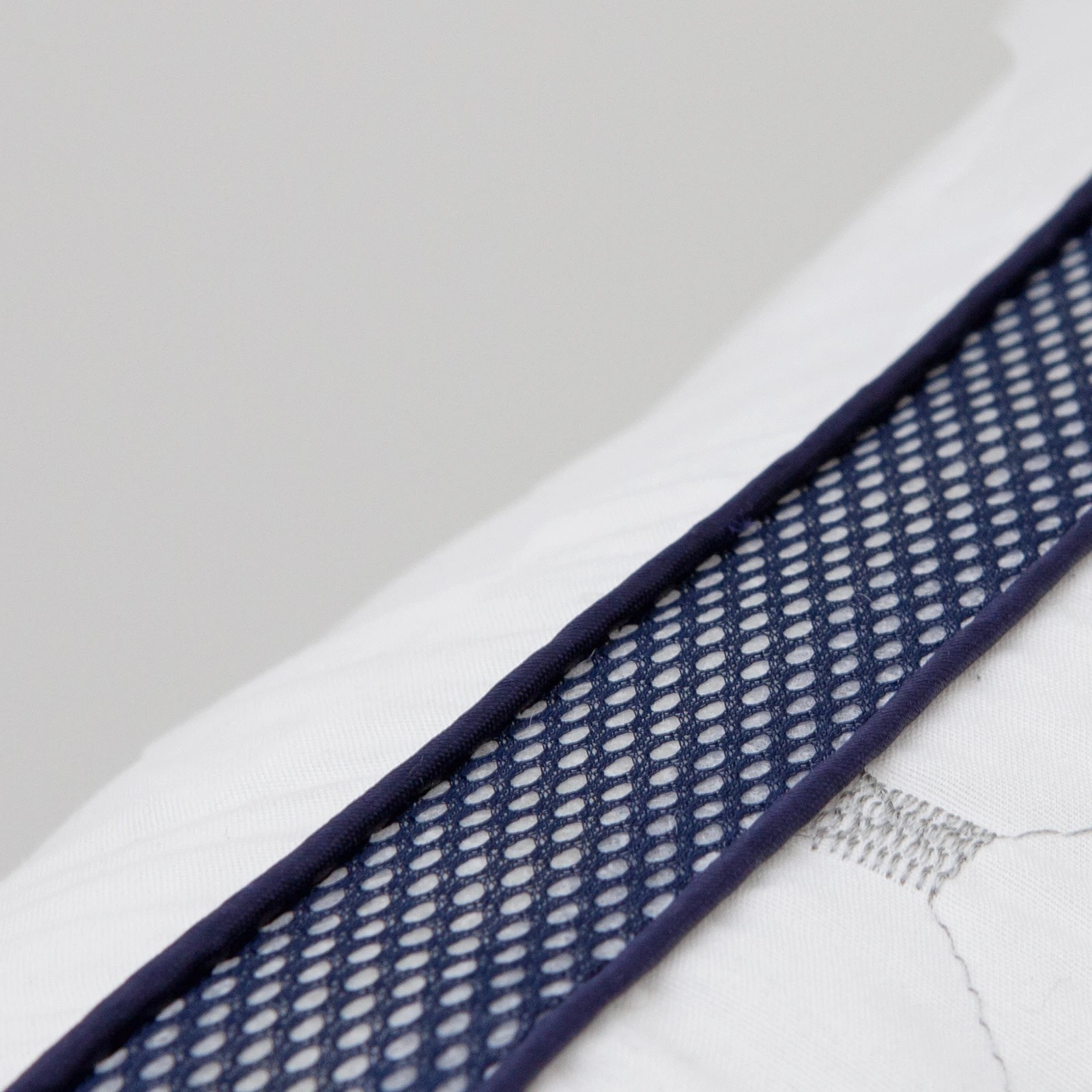 7 Royal Comfort Luxury Air Mesh Pillows Hotel Quality Checked Ultra Comfort 4 Pack - White, 7 of 10