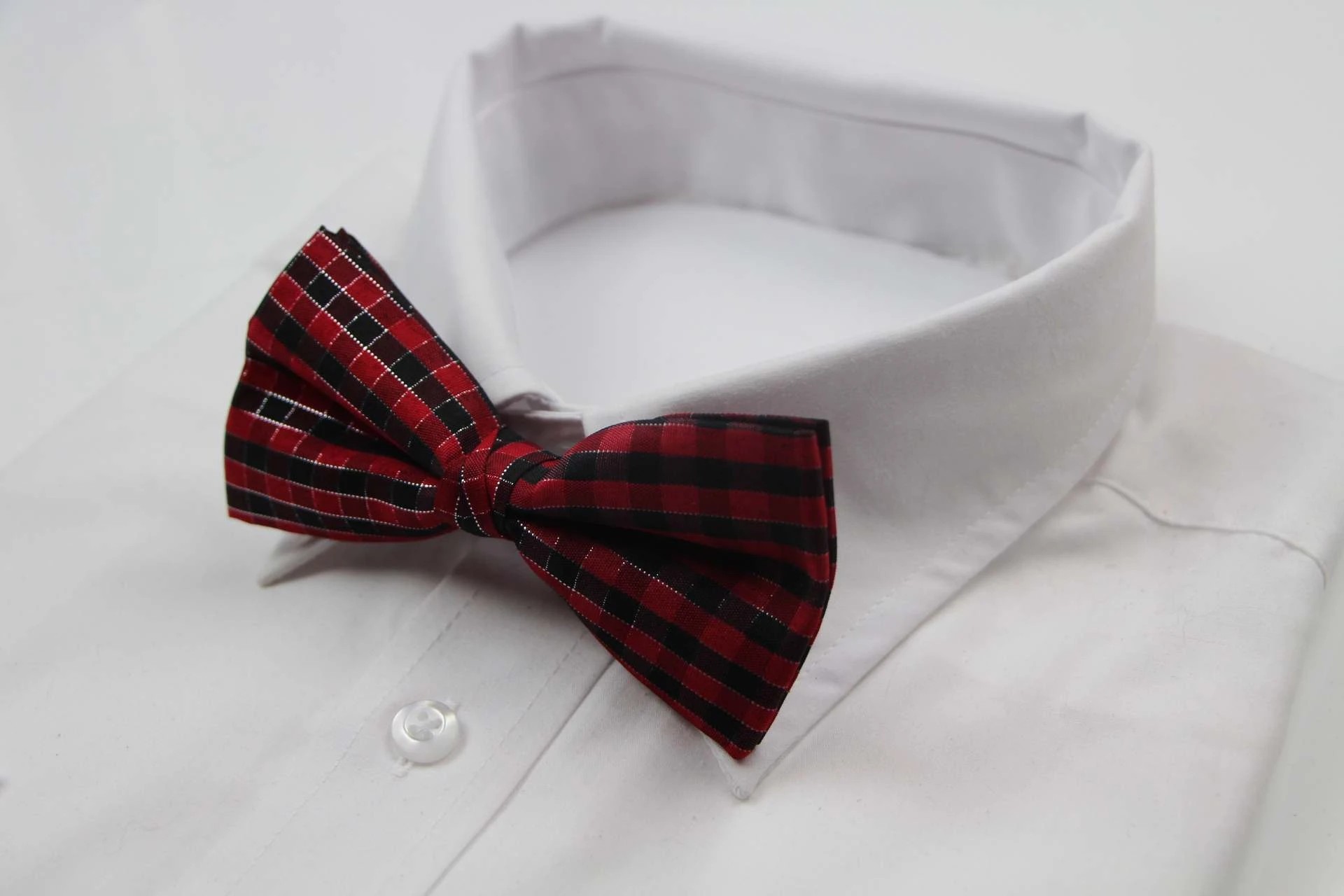 4 Zasel Mens Black & Red Plaid Patterned Tinsel Bow Tie - Multi, 4 of 5