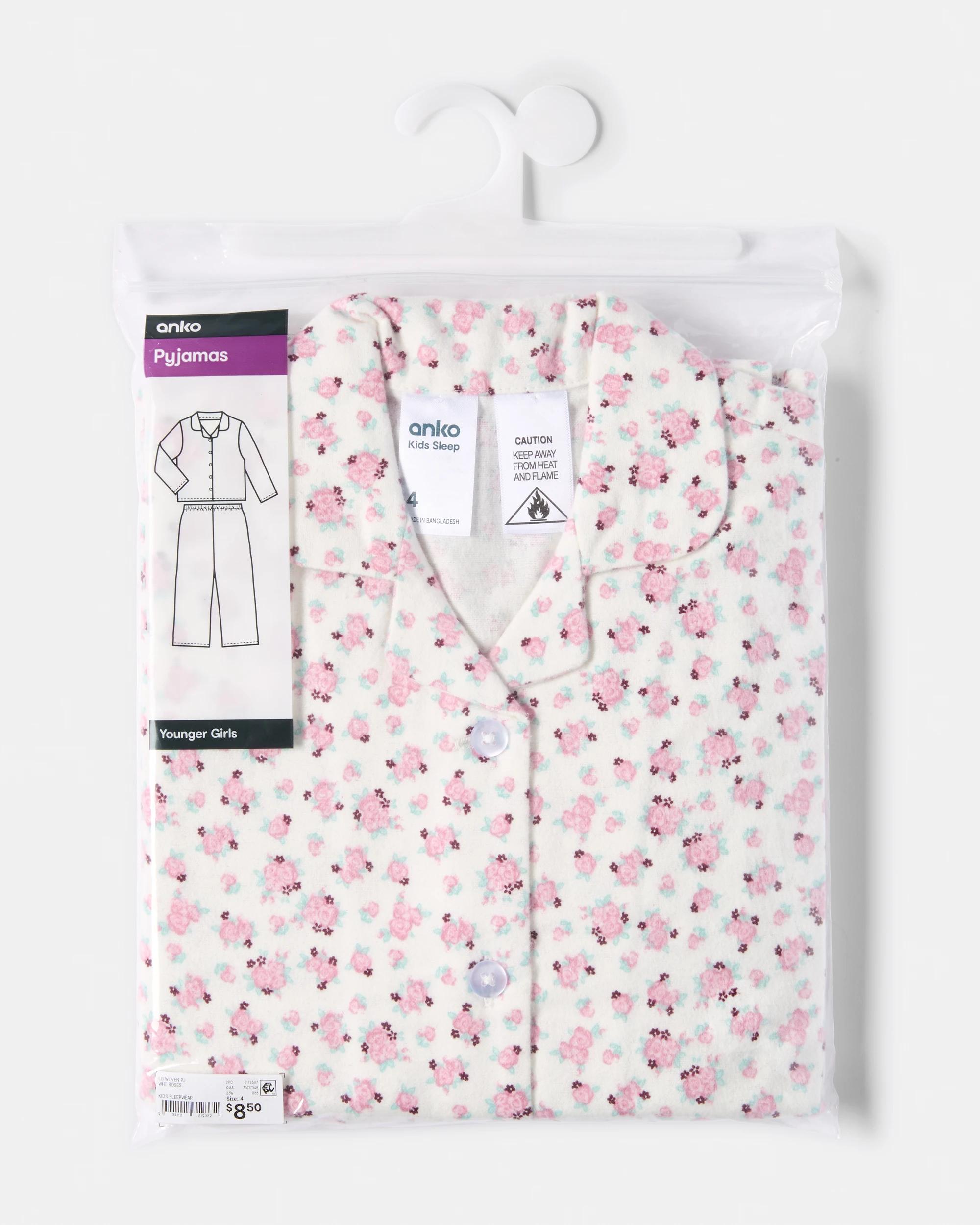 6 Flannel Pyjama Set Wht Roses, 6 of 8
