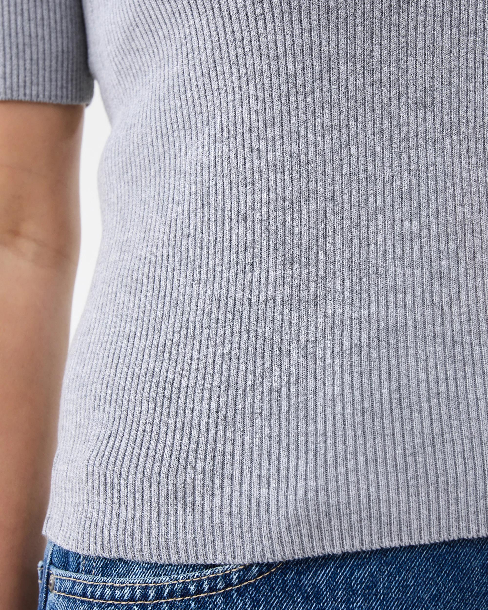 6 Short Sleeve Knit Polo Shirt Gry Chmrle, 6 of 6