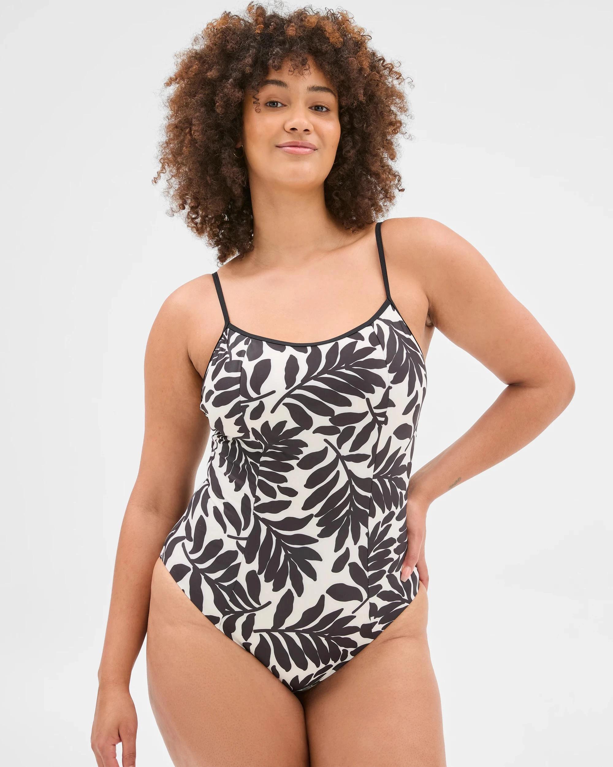 2 Target Resort Smooth Panel One Piece Bathers , 2 of 5