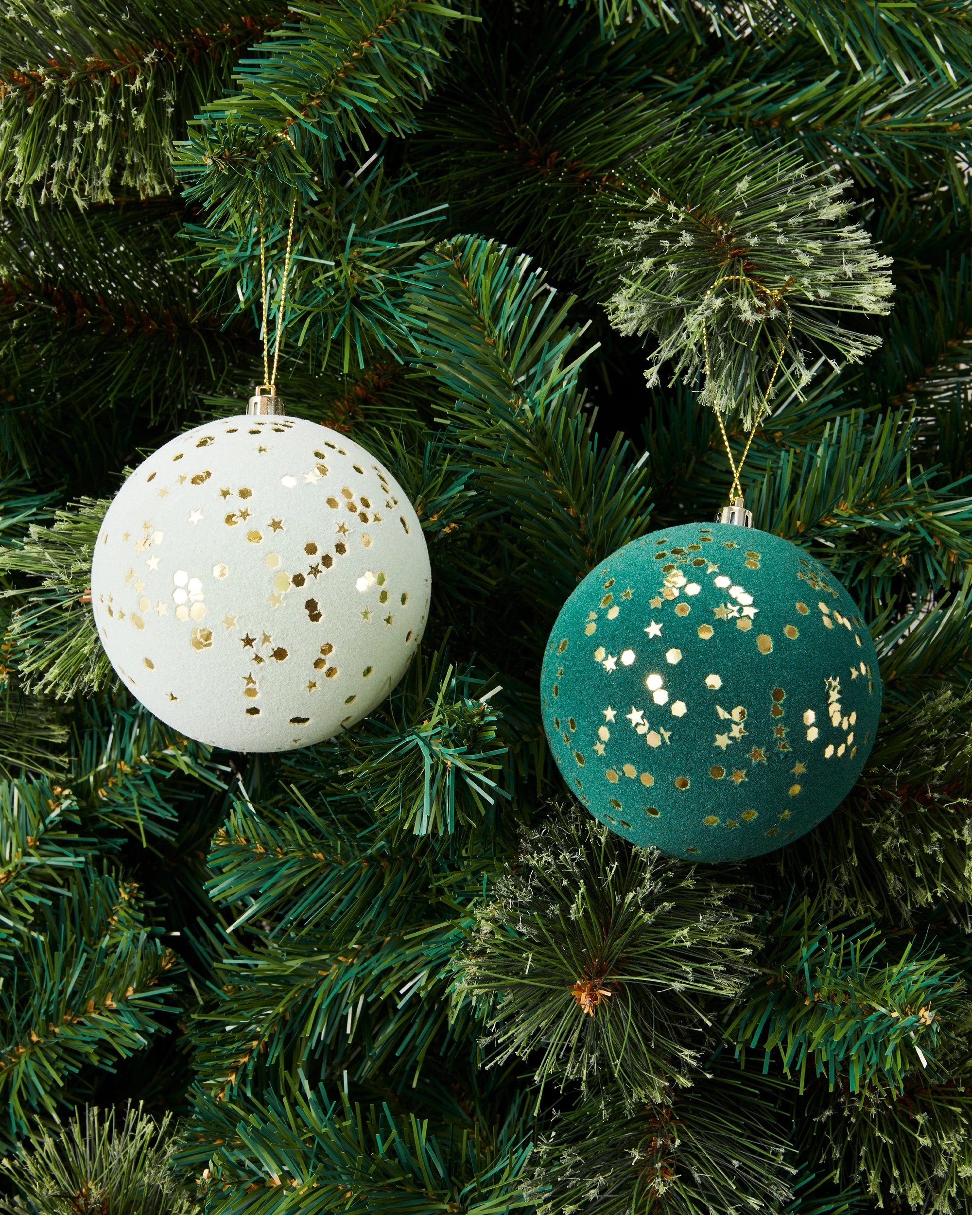 5 9 Pack 10cm Natural Flocked Baubles, 5 of 5
