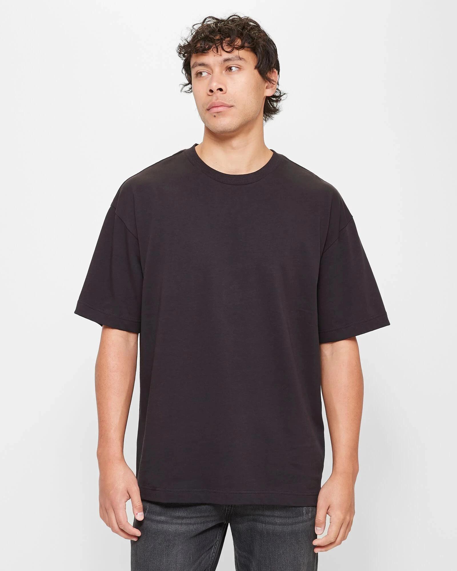 1 Heavy Core Oversized T-Shirt - Commons BLACK, 1 of 5