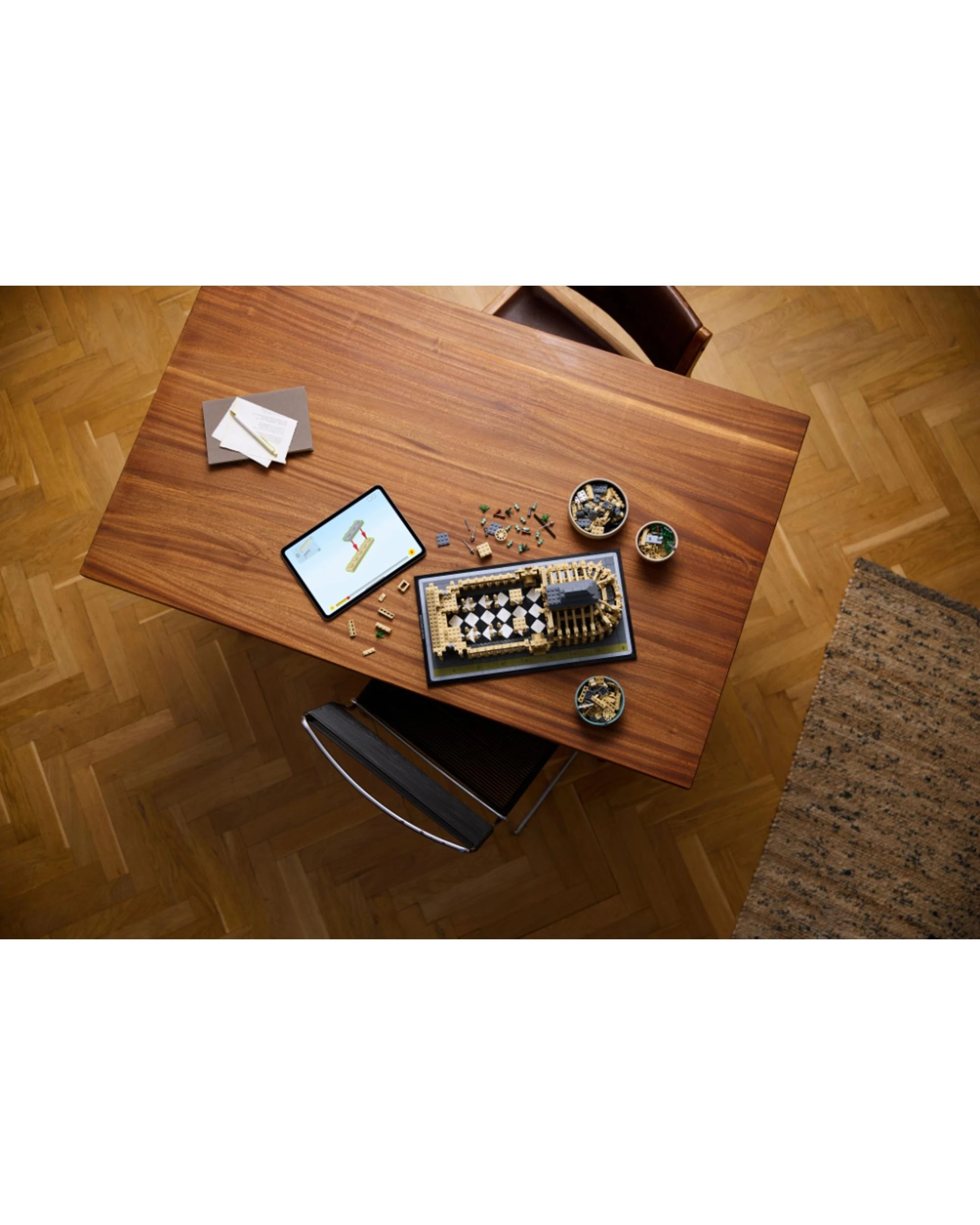 3 LEGO Architecture Notre-Dame de Paris - 21061, 3 of 10