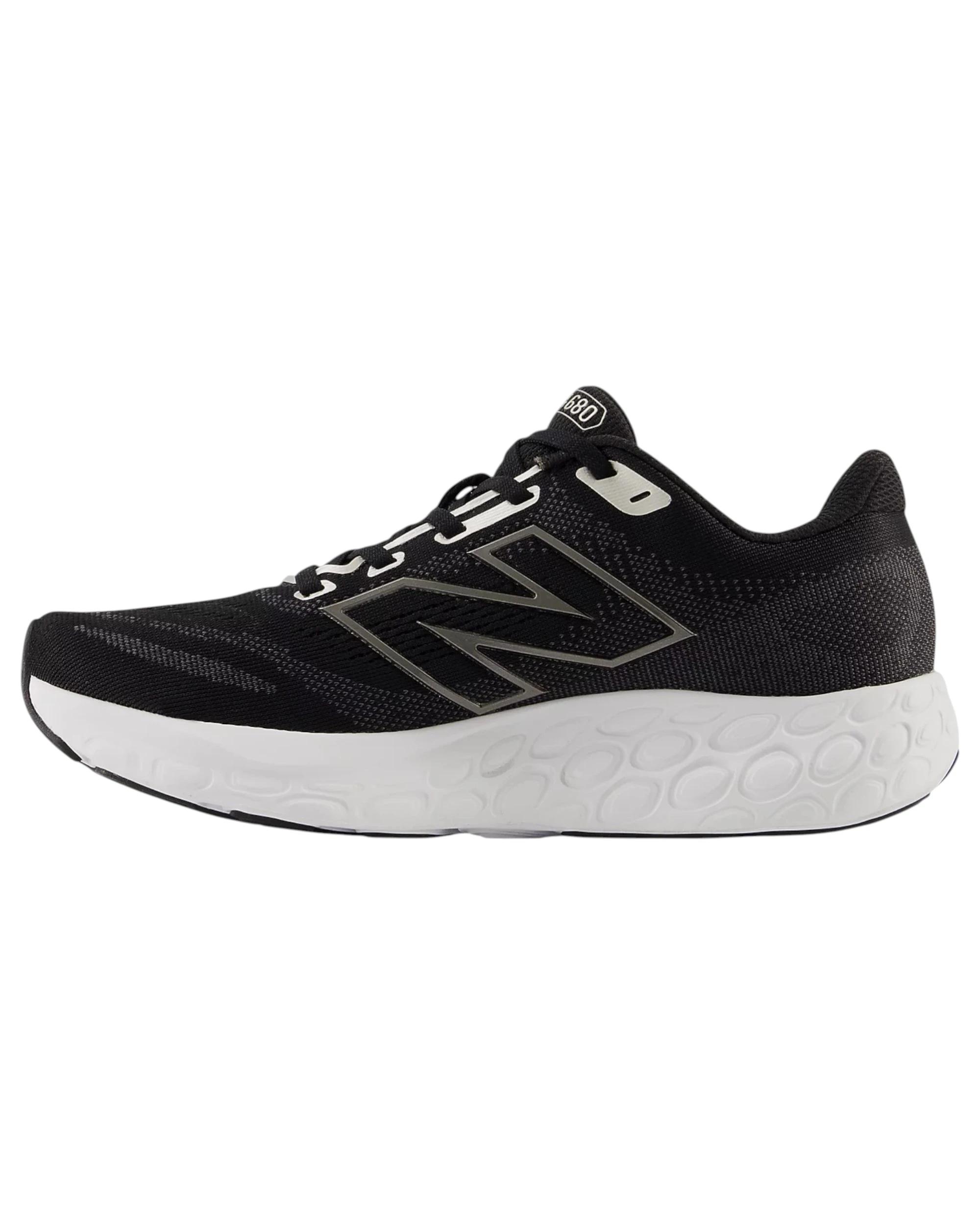 2 New Balance Womens Fresh Foam 680 Athletic Running Shoes BLACK/WHITE, 2 of 6