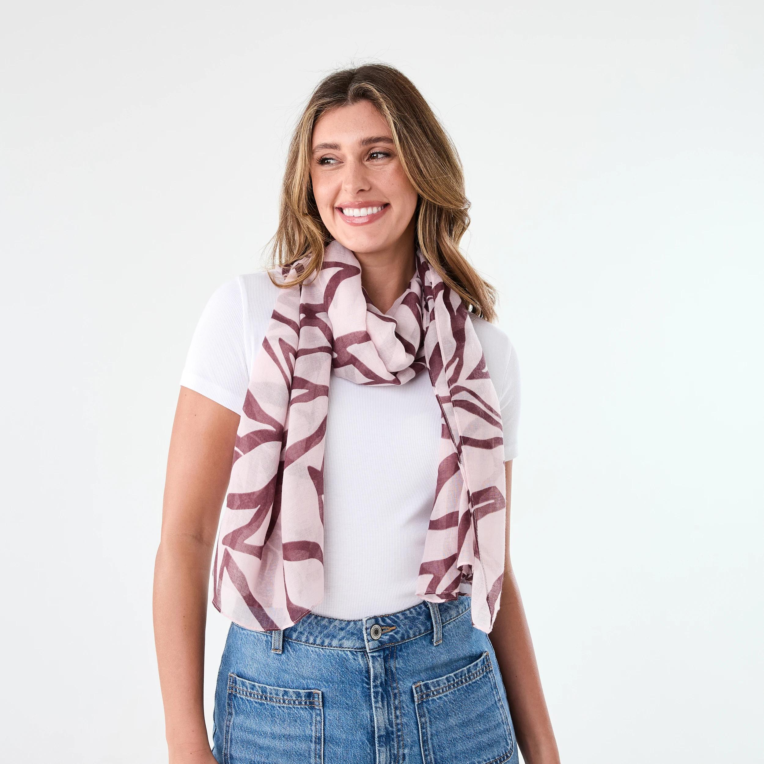 3 Lightweight Scarf Brkn Flr, 3 of 3