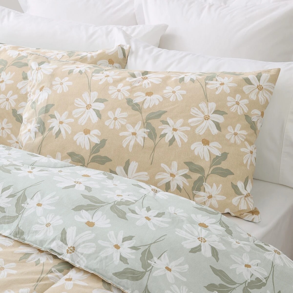 3 Talia Cotton Rich Reversible Comforter Set - Queen Bed, 3 of 7