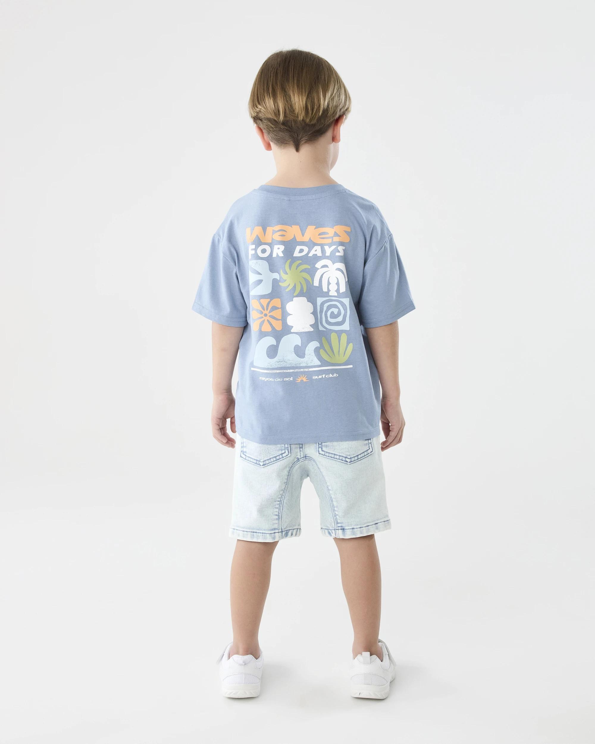 8 Chest Print T-shirt Blu Surf, 8 of 8
