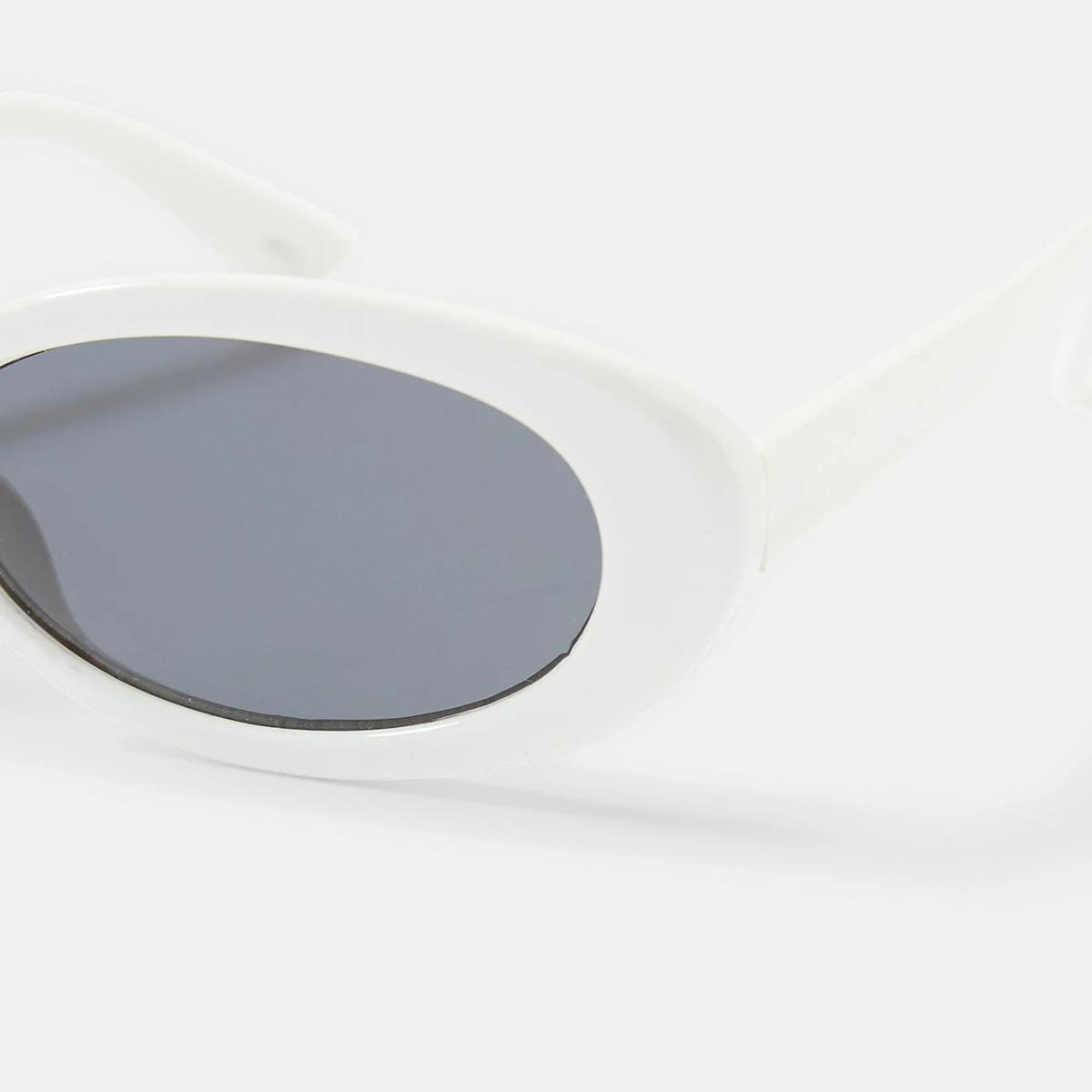 3 Oval Shape Sunglasses White2, 3 of 6
