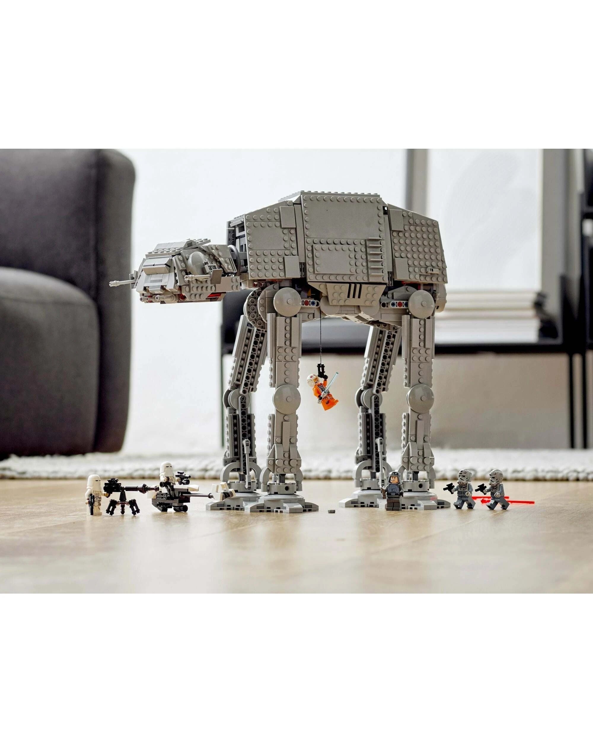 2 LEGO 75288 AT-AT Walker - Star Wars Hoth Battle Set, 2 of 3