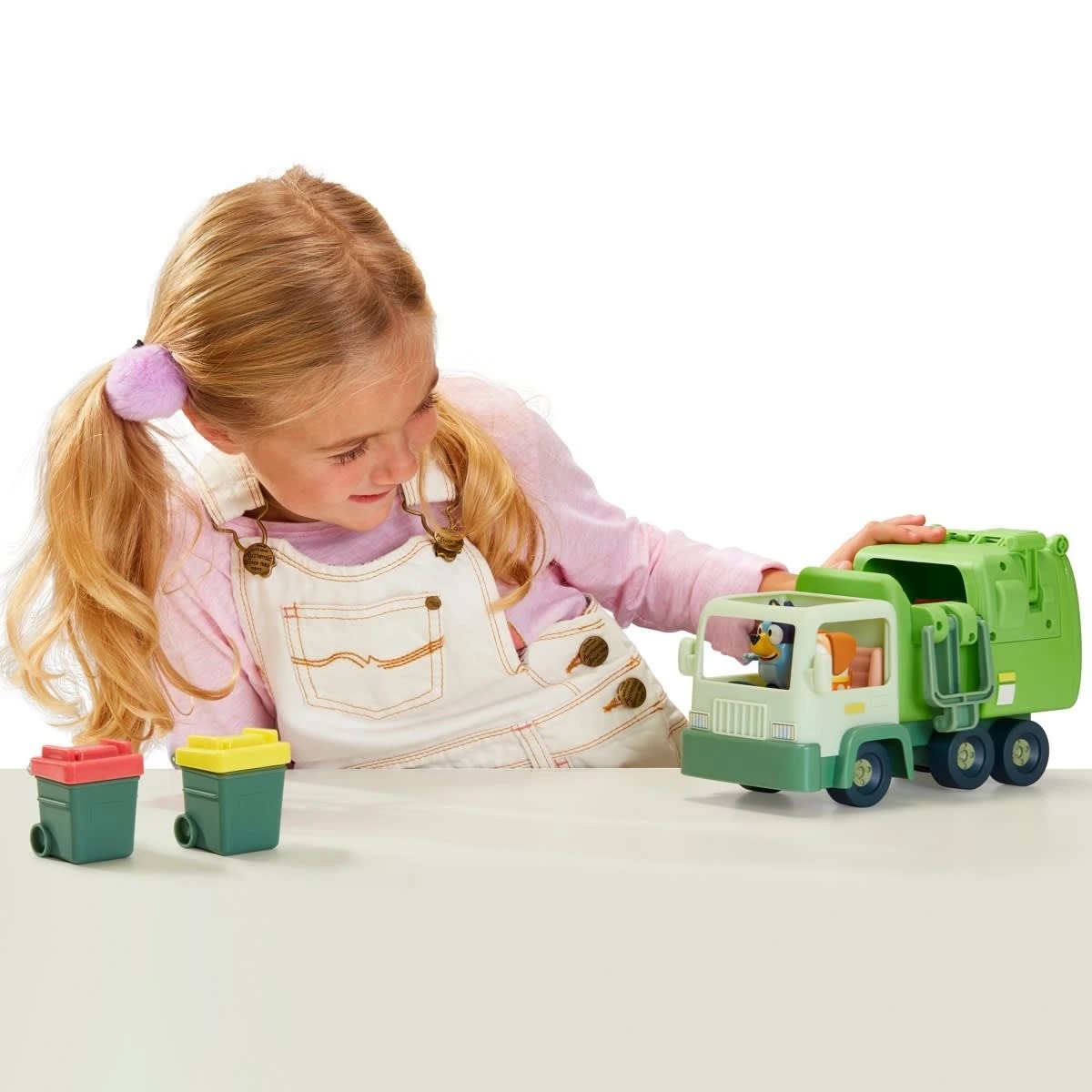 8 Bluey Garbage Truck Playset, 8 of 10