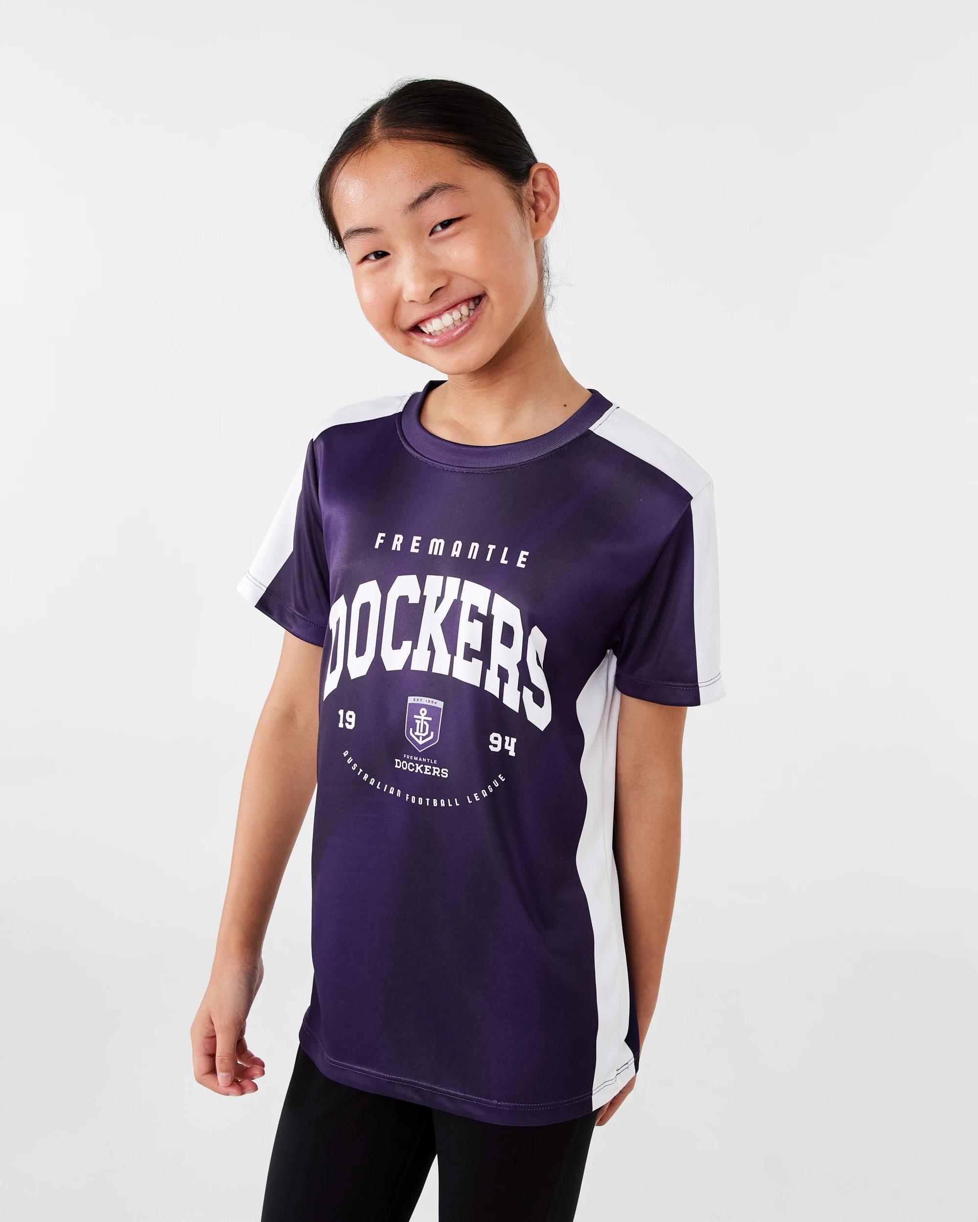 2 Official AFL Youth Training T-shirt Fremantle, 2 of 8