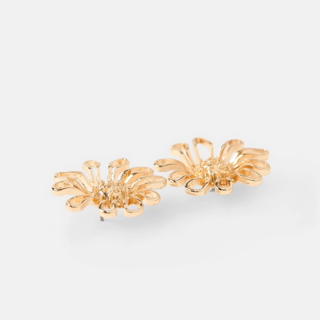 2 Cutout Flower Stud Earrings - Gold Tone, 2 of 5