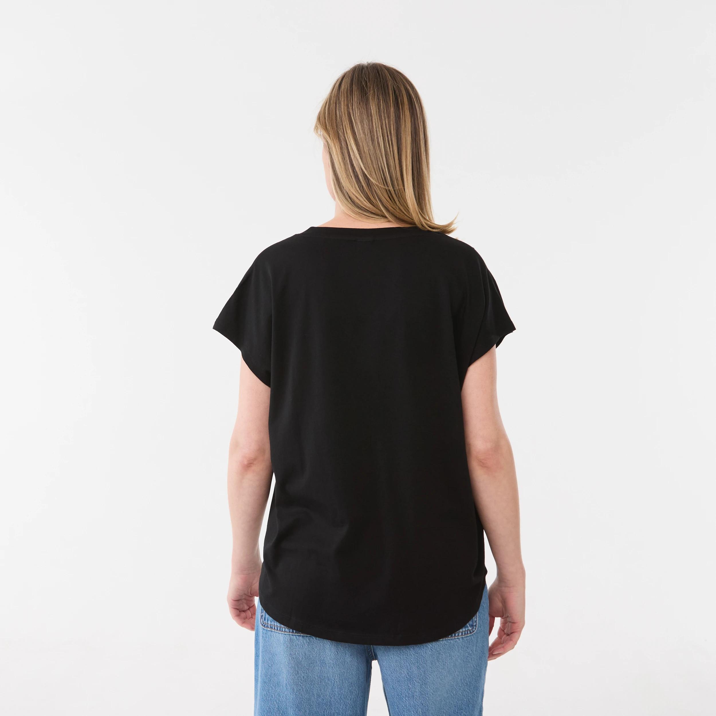 3 Short Extended Sleeve V-Neck T-shirt BLACK, 3 of 5