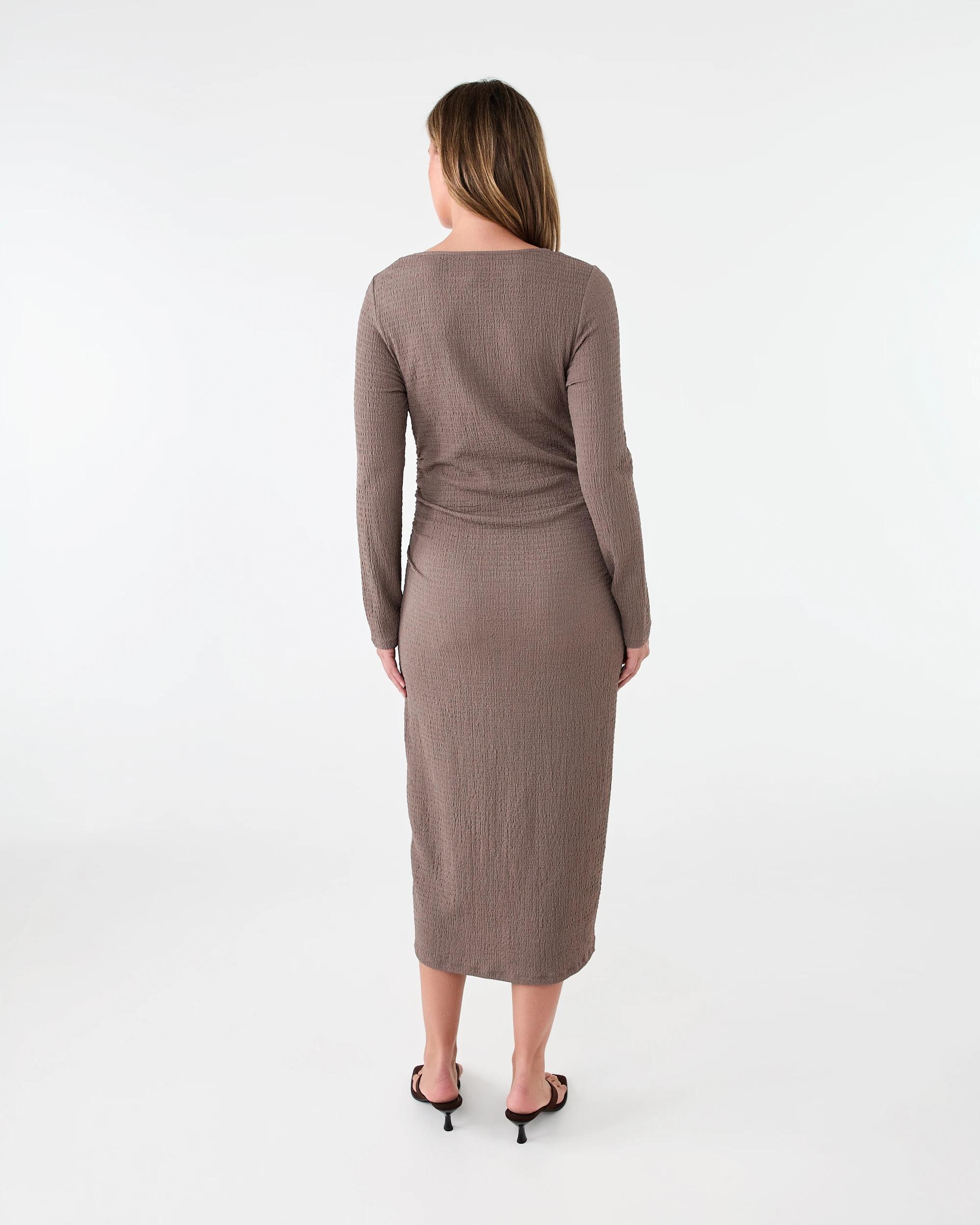 3 Long Sleeve Crinkle Ruched Midi Dress Taupe Brn, 3 of 7
