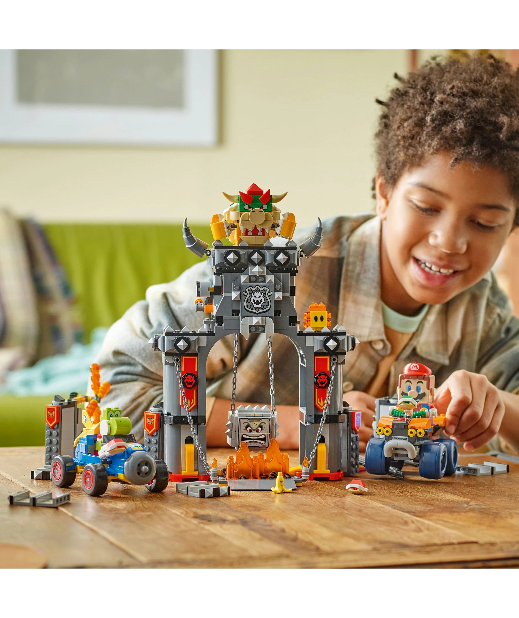 8 LEGO Super Mario Mario Kart - Bowser's Castle 72039, 8 of 10