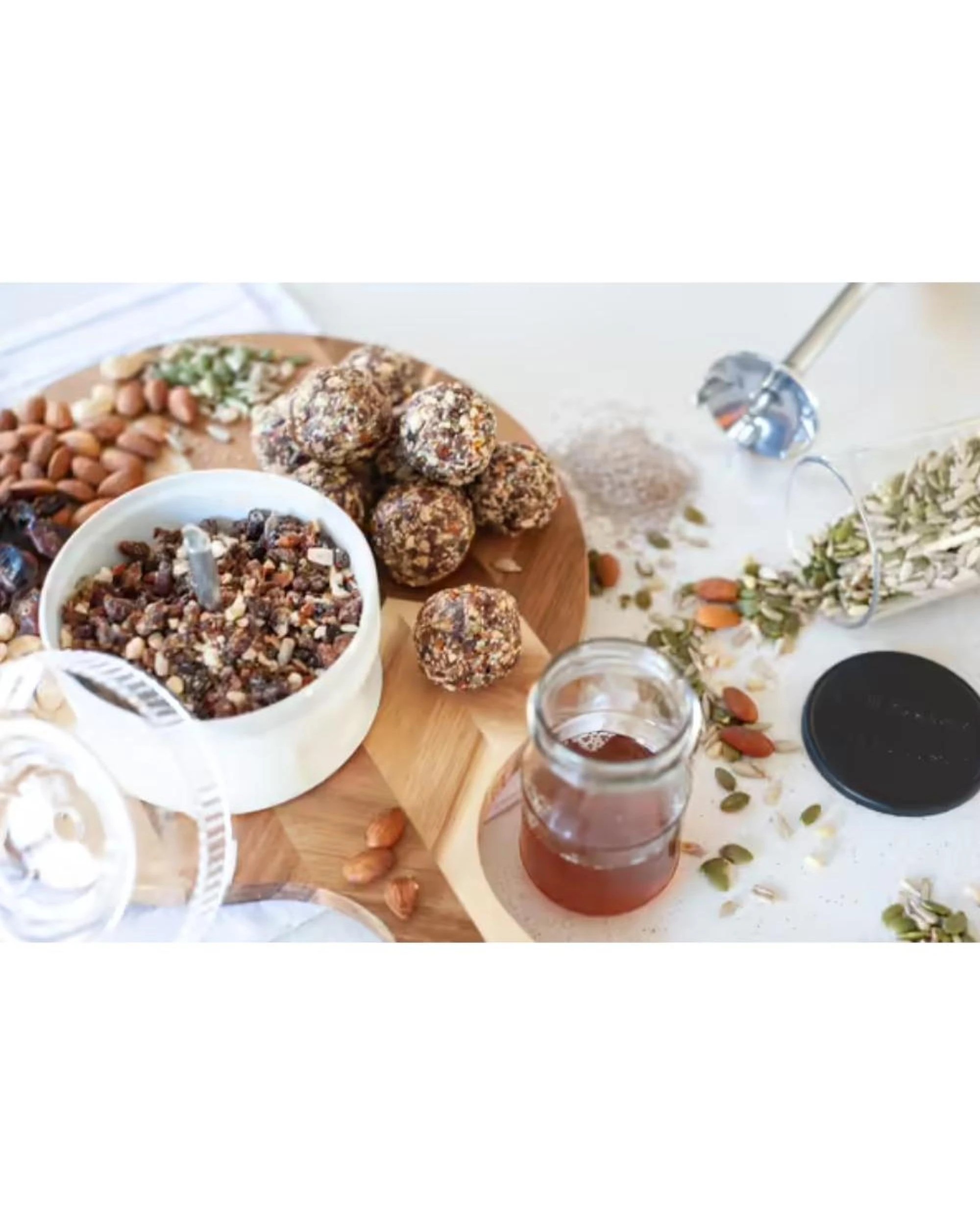 5 Bamix Wet & Dry Processor Chopper Mill  White, 5 of 10