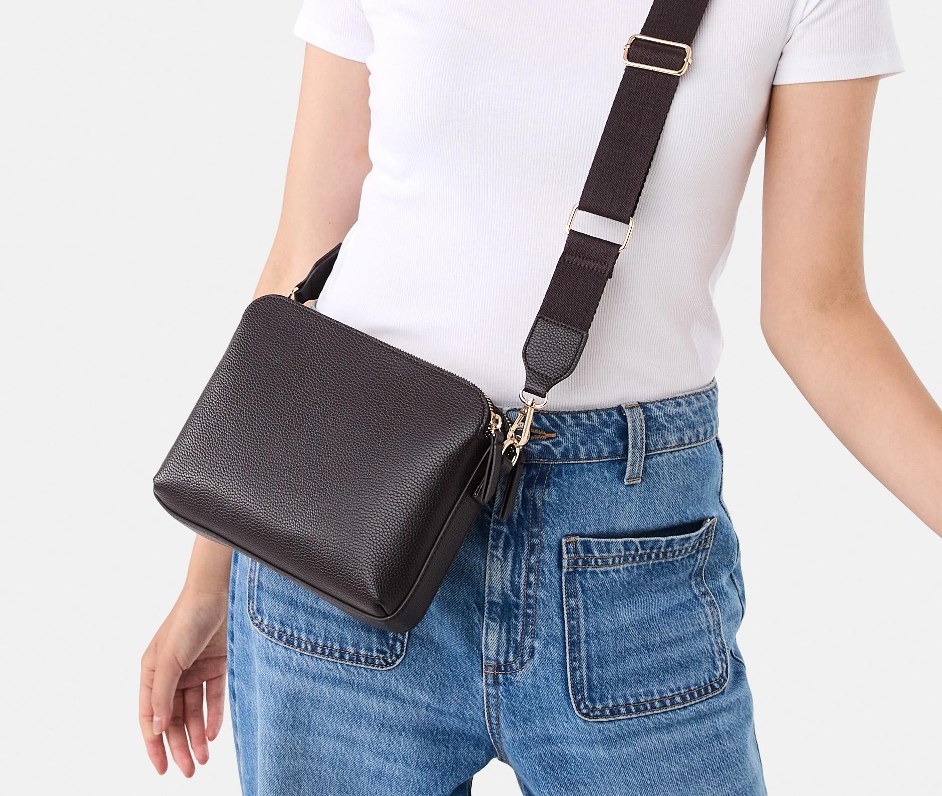 6 Double Pocket Crossbody Bag Deep Fudge, 6 of 6