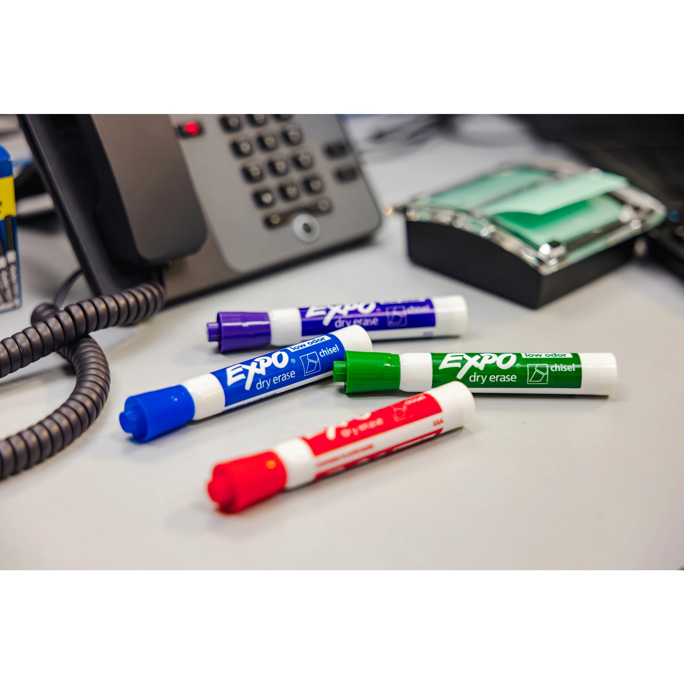 6 18 Pack Expo Low Odour Fine and Chisel Tip Dry Erase Markers, 6 of 8