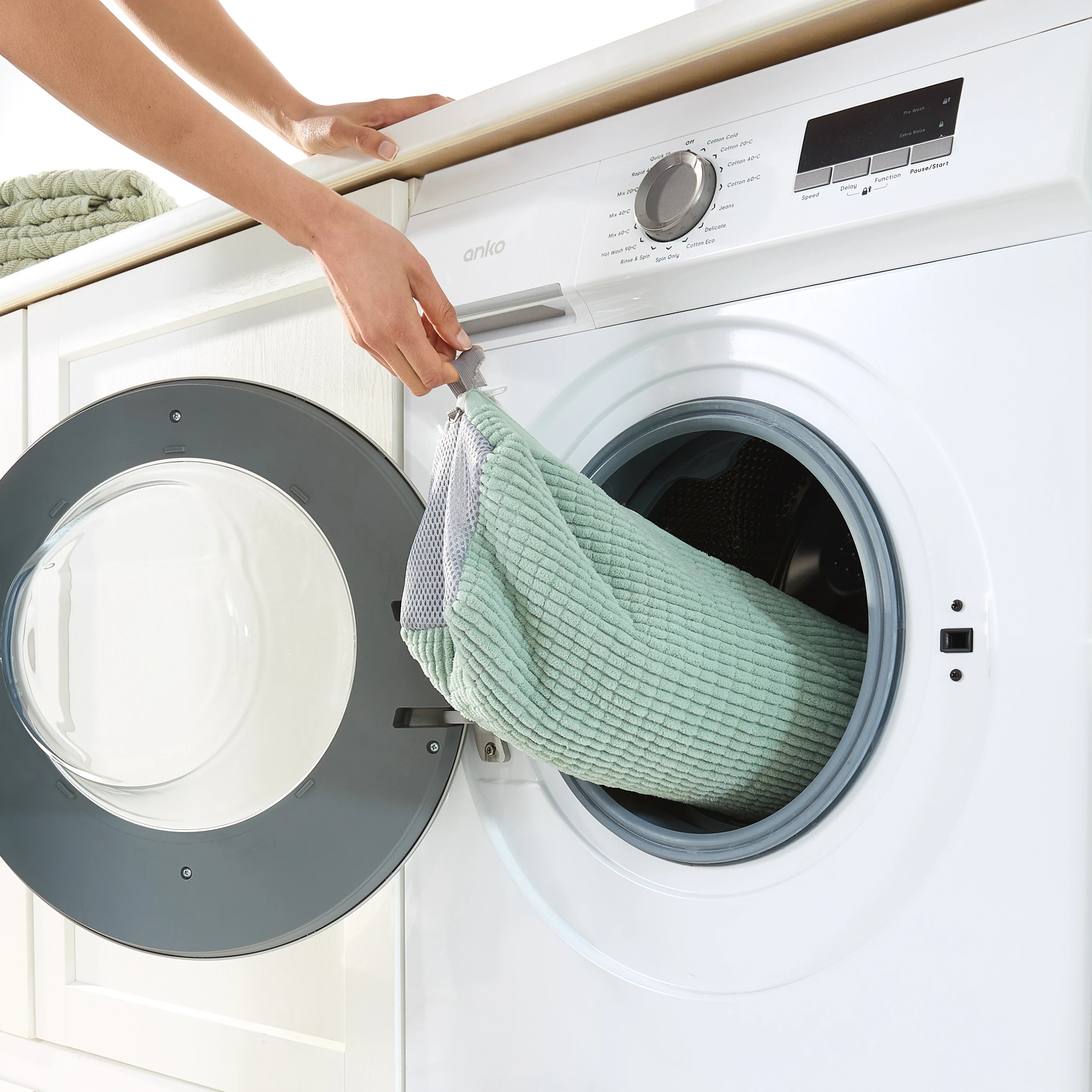 3 Large Shoe Washing Bag, 3 of 9