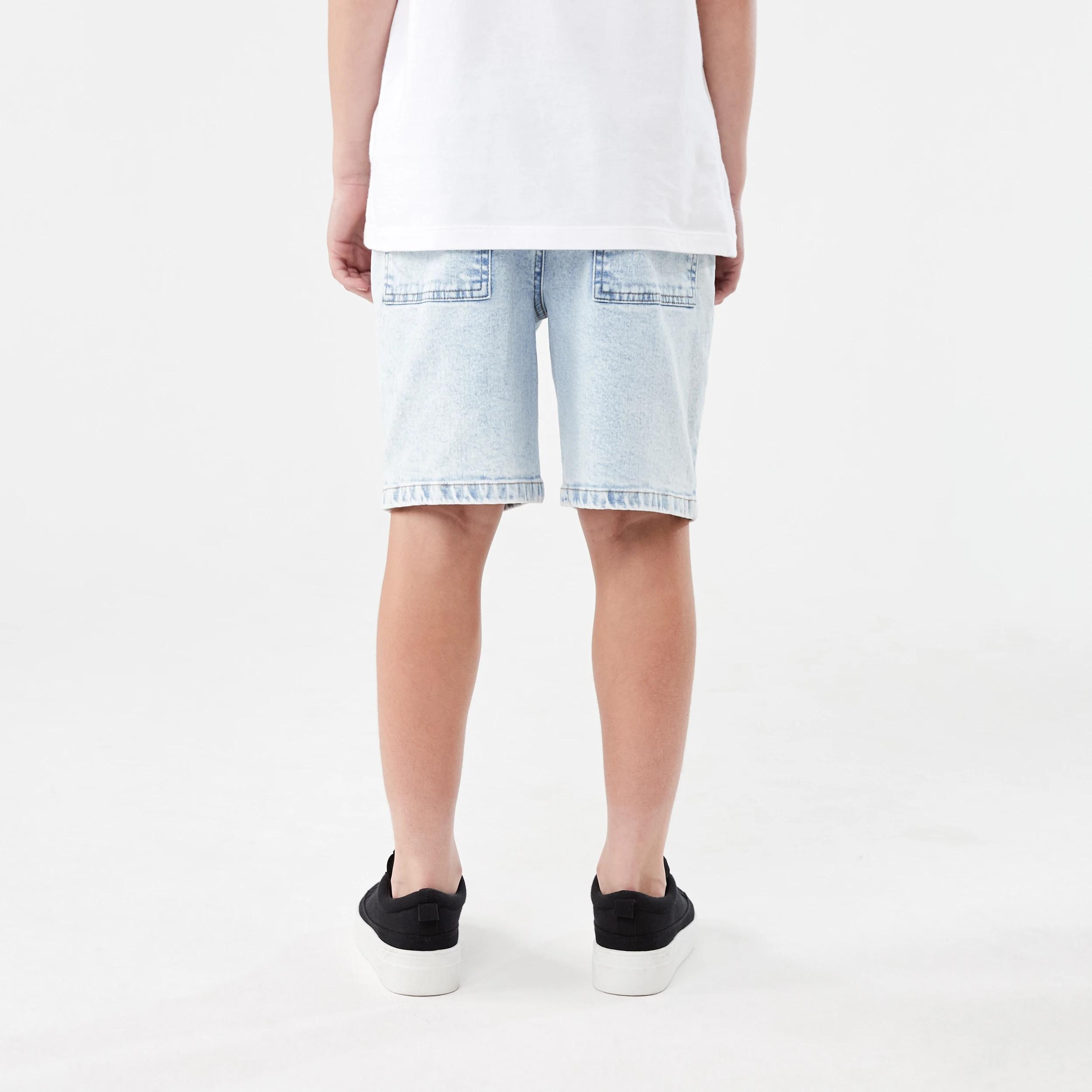 2 Pull-On Denim Shorts Light Wash, 2 of 6