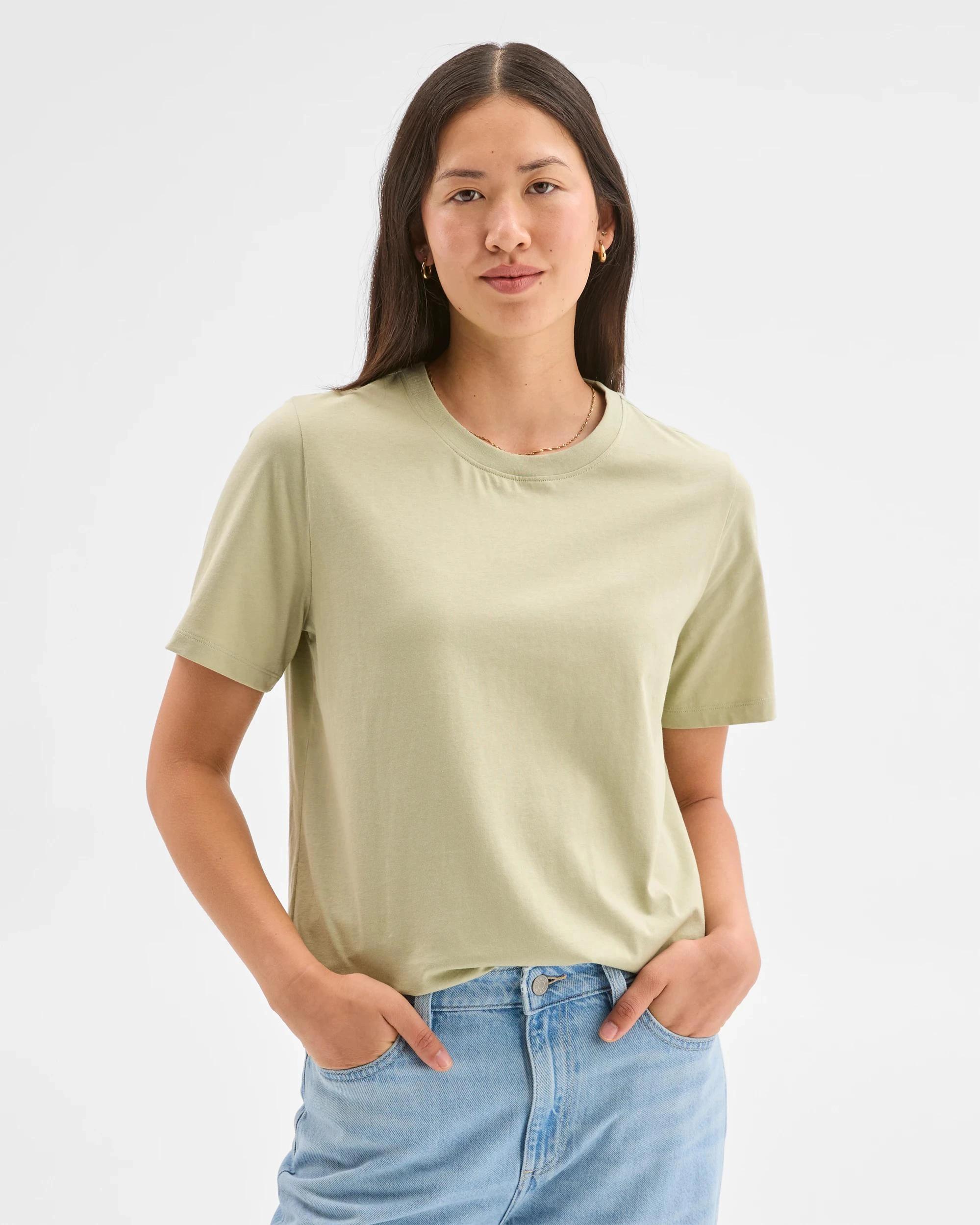 4 Target Australian Cotton Classic T-Shirt ALOE VERA, 4 of 5