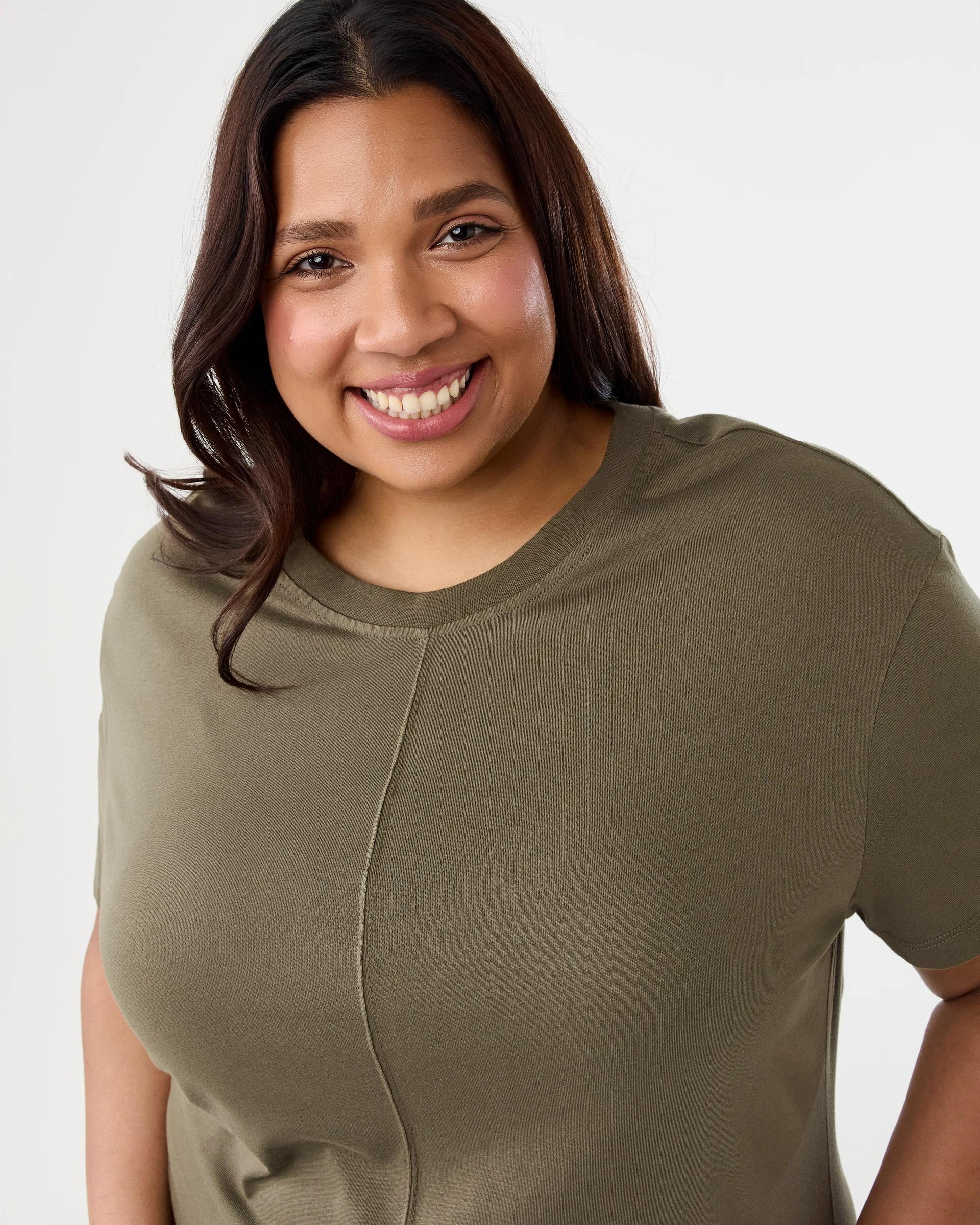 4 Curve Short Sleeve Seamfront Dress Deep Olive, 4 of 5