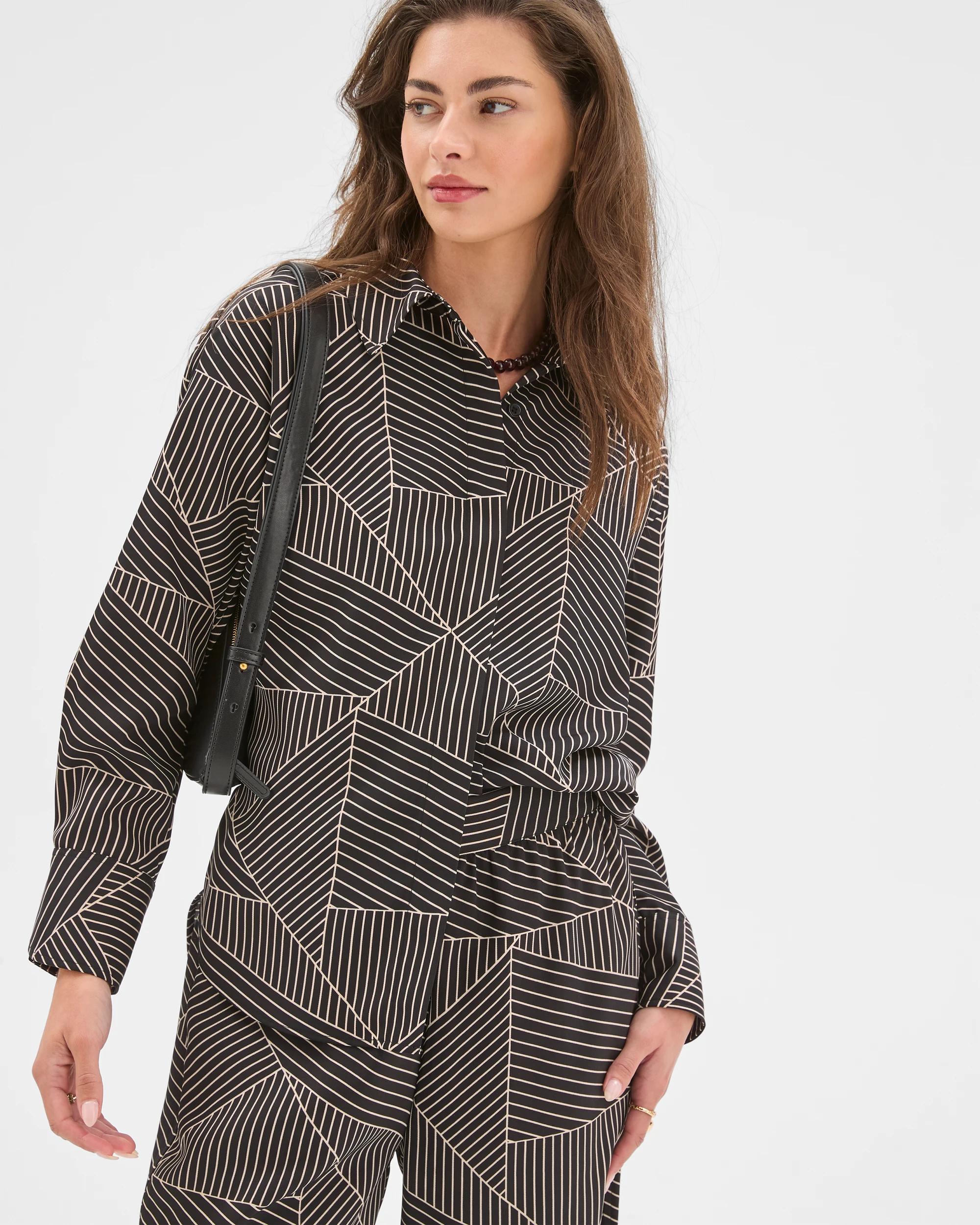 7 Target Petites Petites Concealed Placket Shirt BLACK GEO, 7 of 7