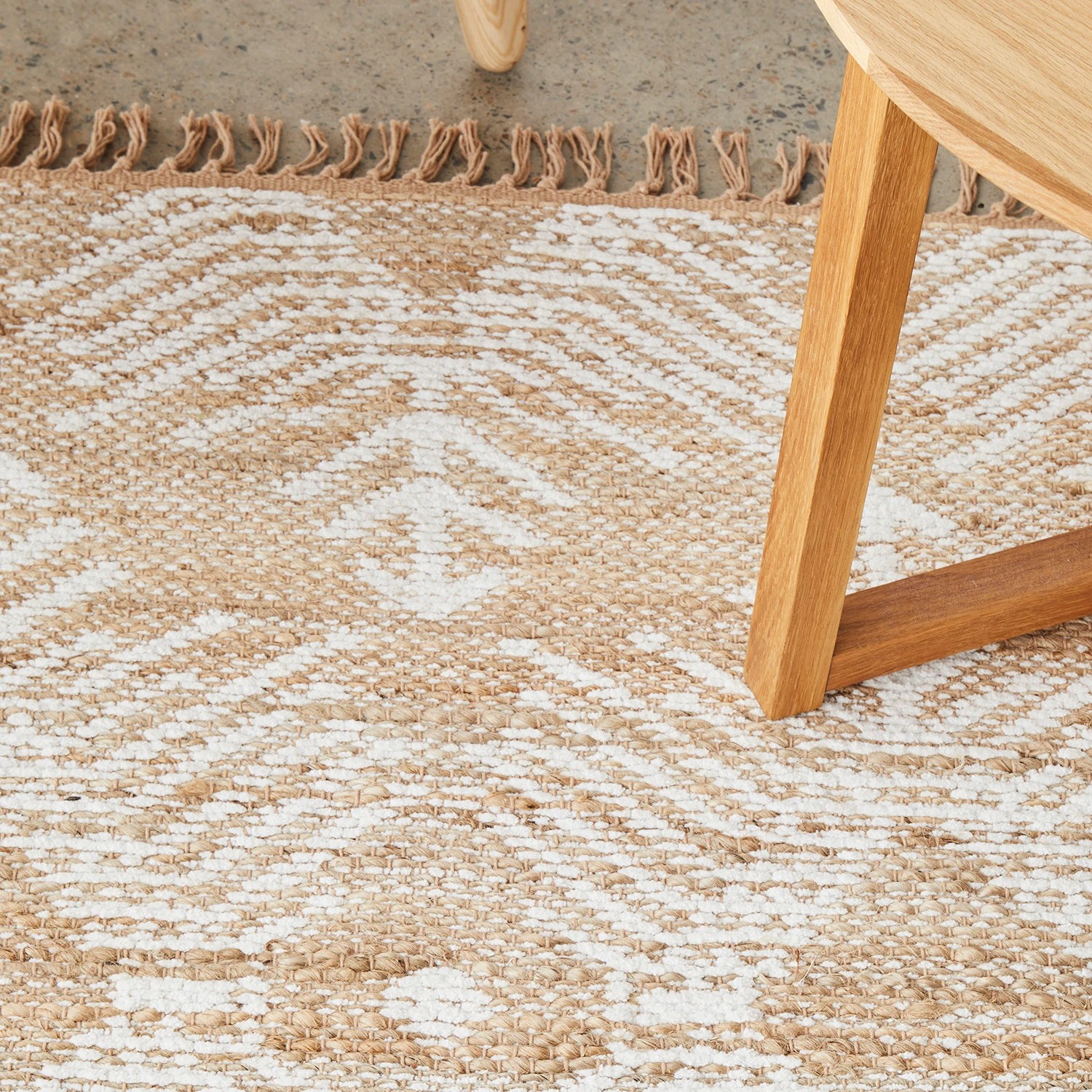 8 Common Ground Rugs Grove Rosa 280x190cm - Large Hand Loomed Jute Floor Rug - White, 8 of 9