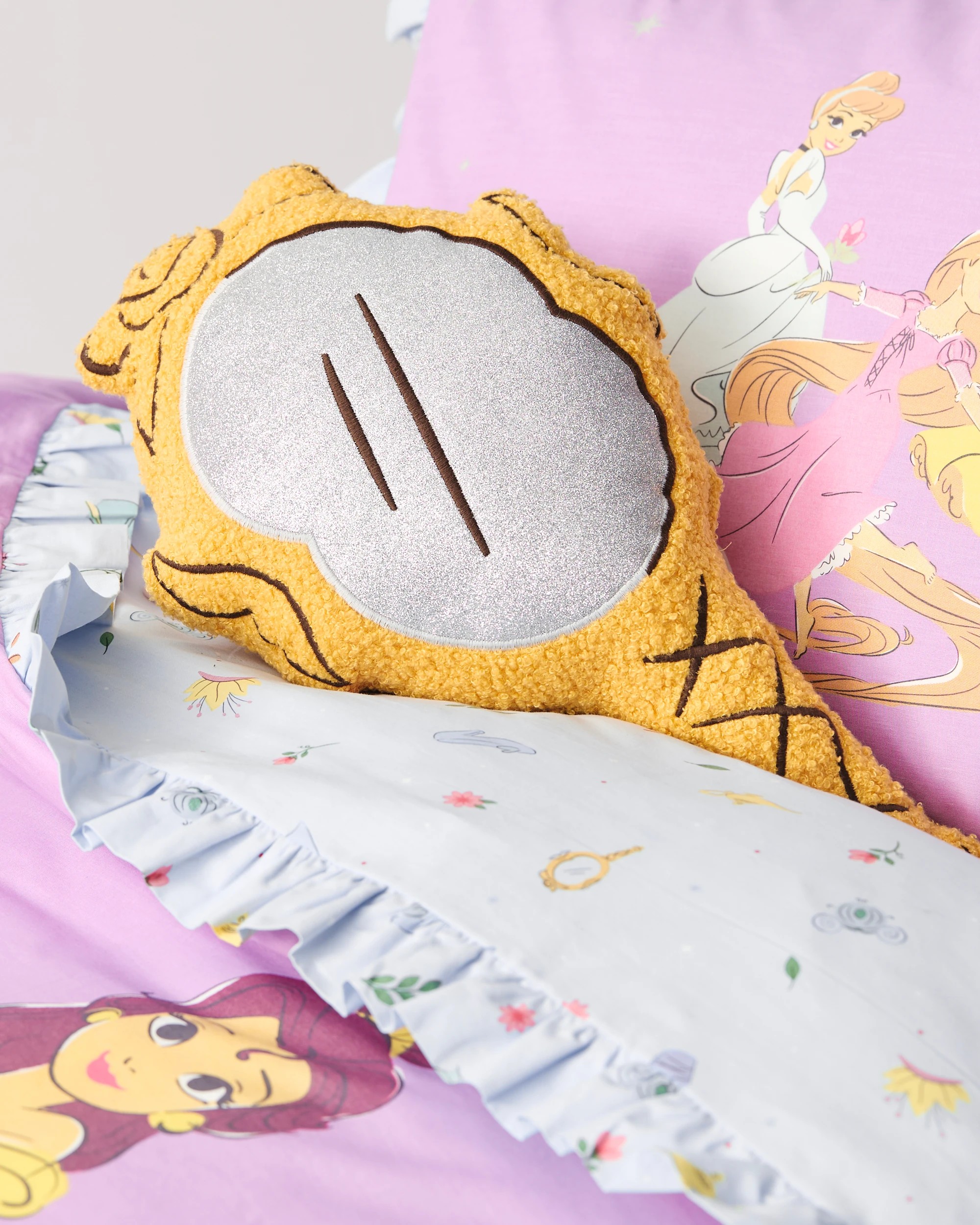 7 Target Disney Princesses Reversible Cotton Quilt Cover Set - Queen Bed - Purple, 7 of 9
