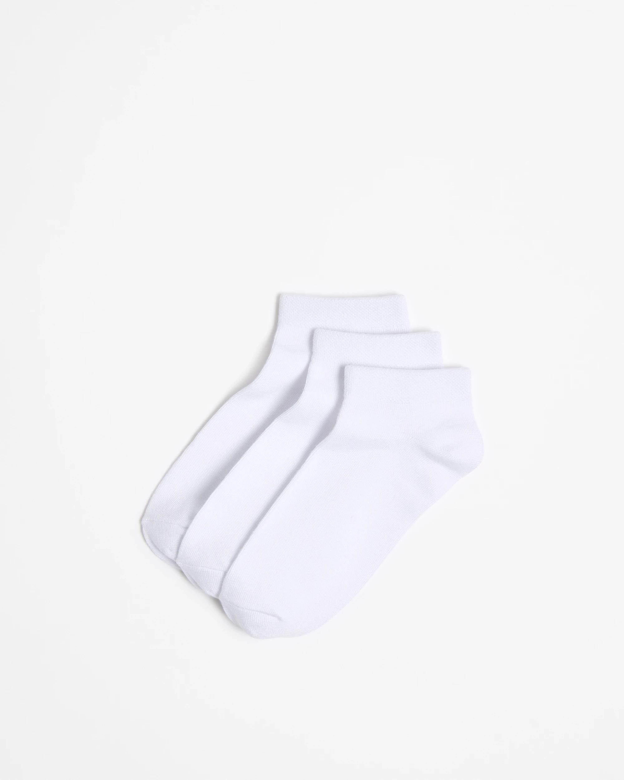 1 Target Womens Bamboo Low Cut Socks 3 Pack WHITE, 1 of 3