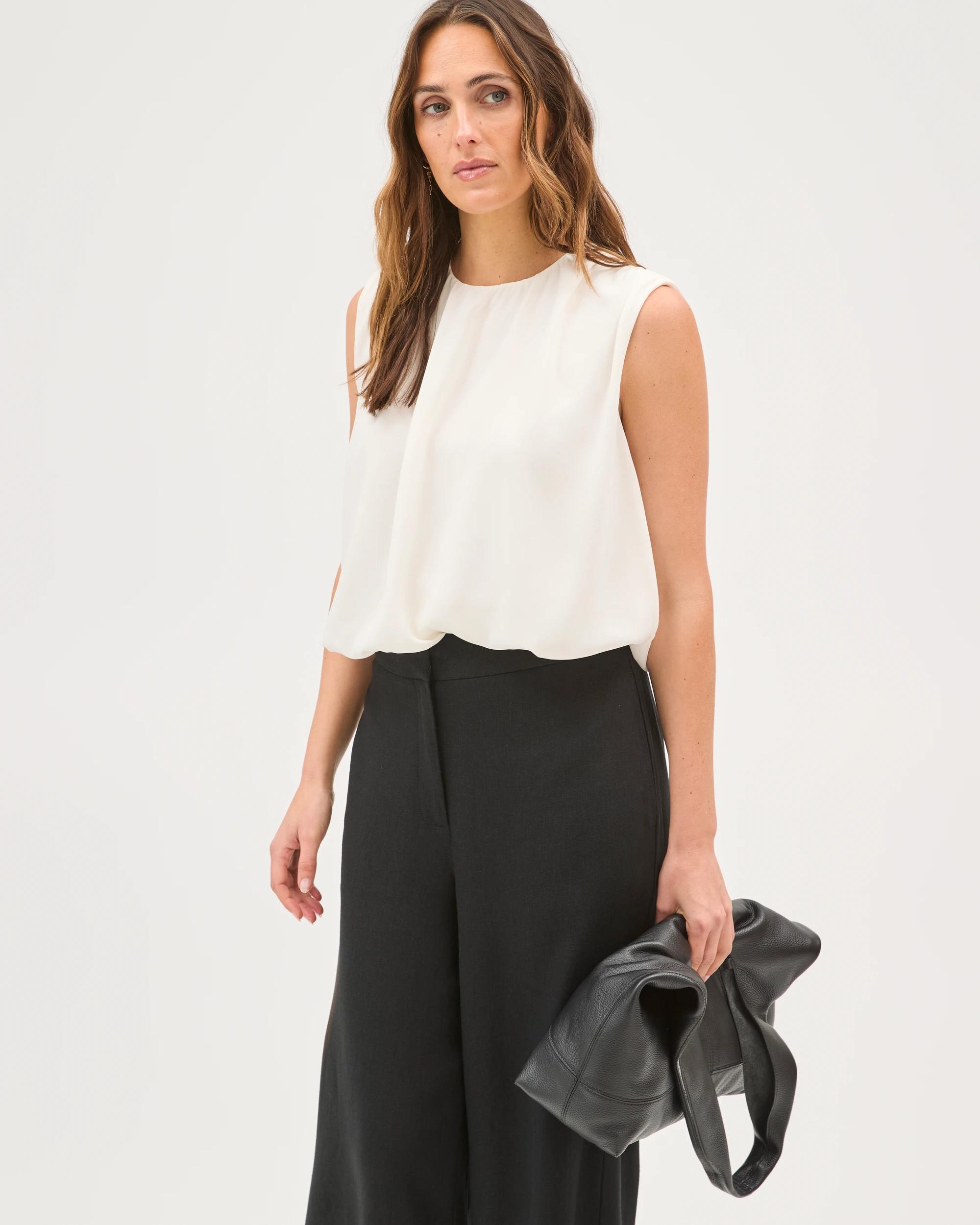 3 Preview Sleeveless Bubble Hem Blouse CLOUD DANCER, 3 of 7