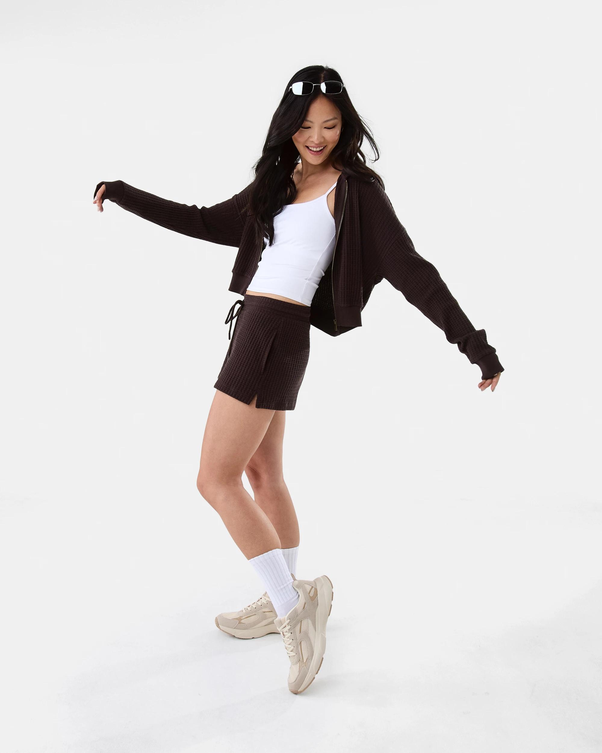 3 Waffle Leisure Shorts Choc Plum, 3 of 6