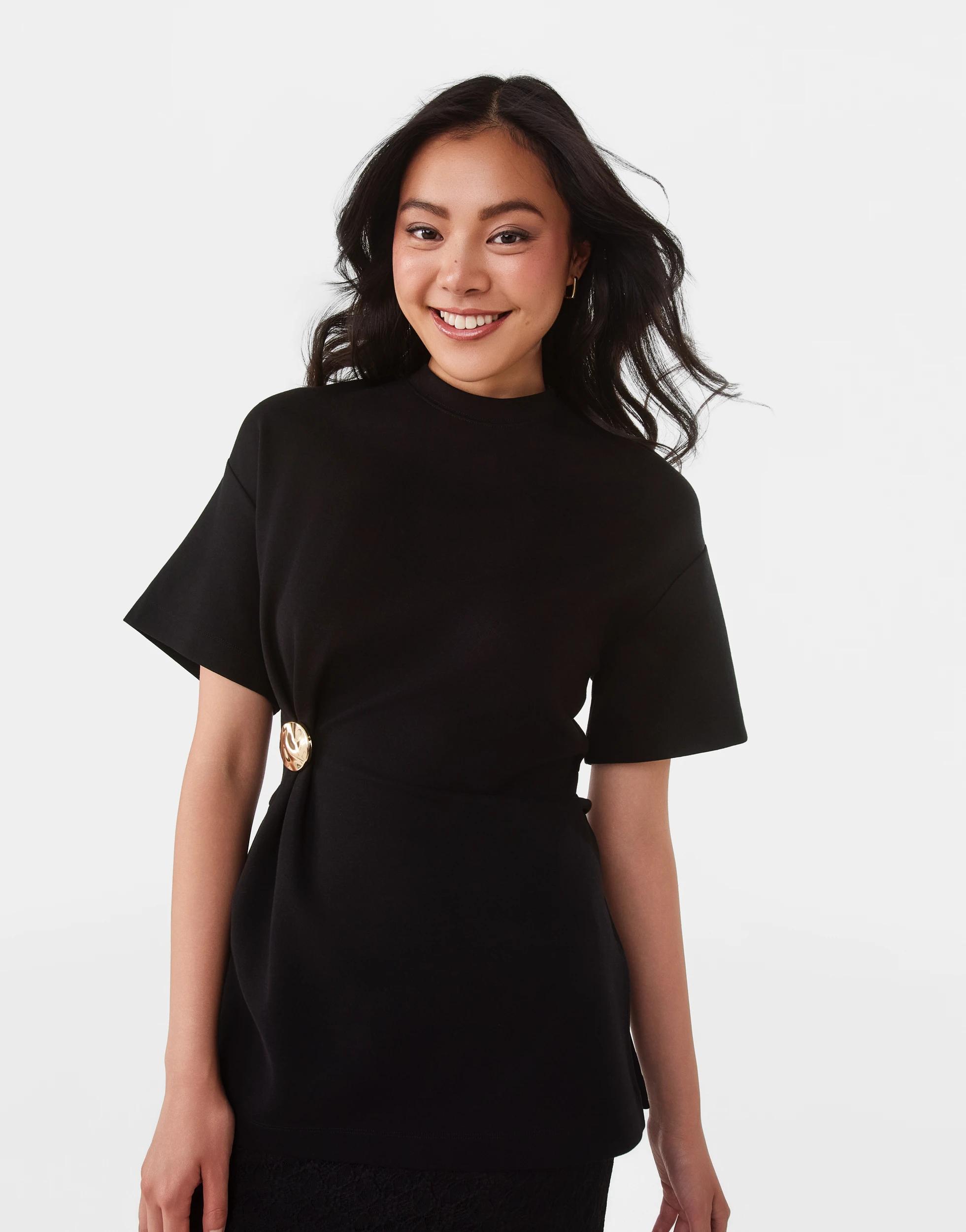 1 Short Sleeve Structured Detail Top Black, 1 of 8