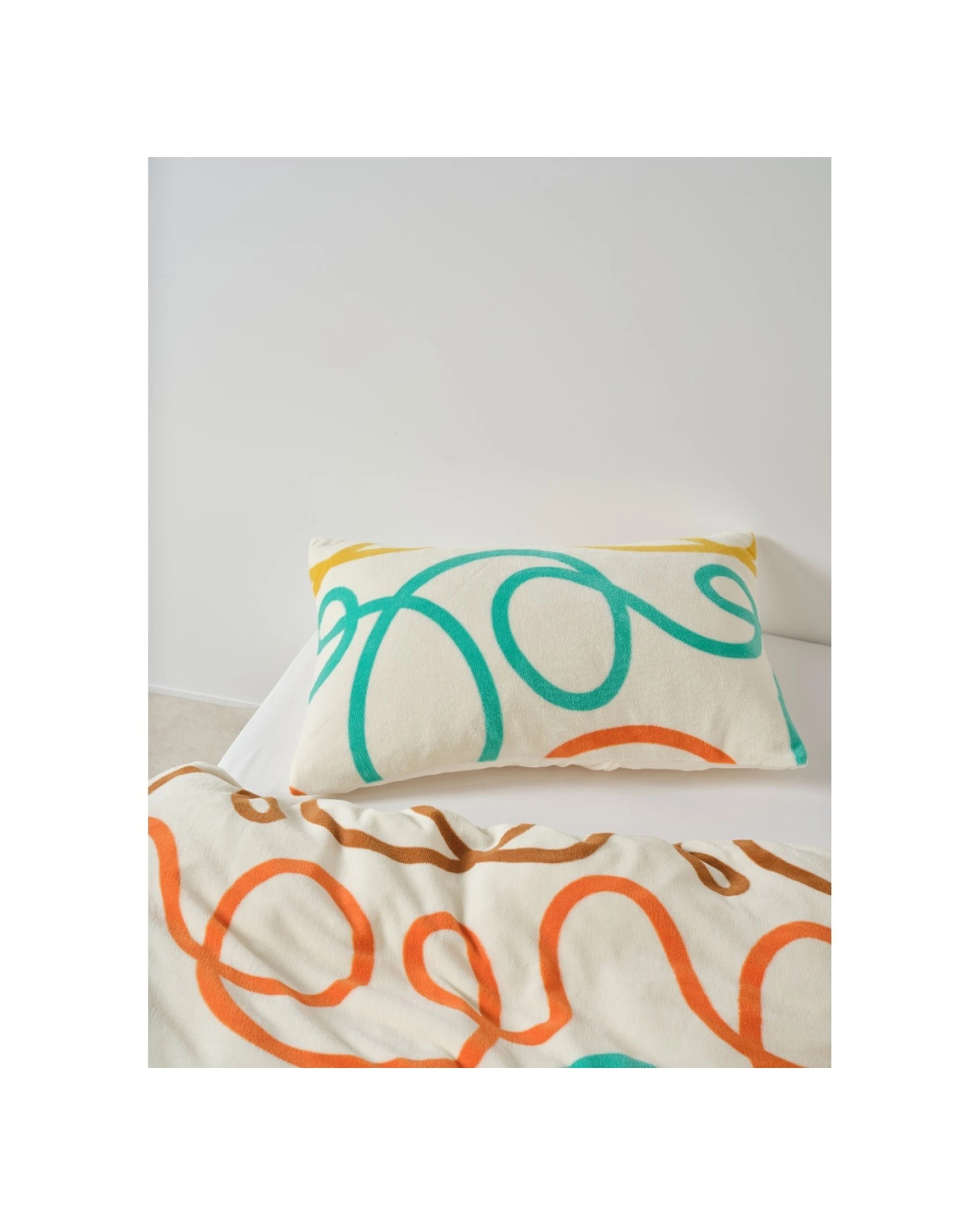 5 Linen House Kids Quilt Cover Home Bedding Set Squiggle - Single Bed - Multi, 5 of 5