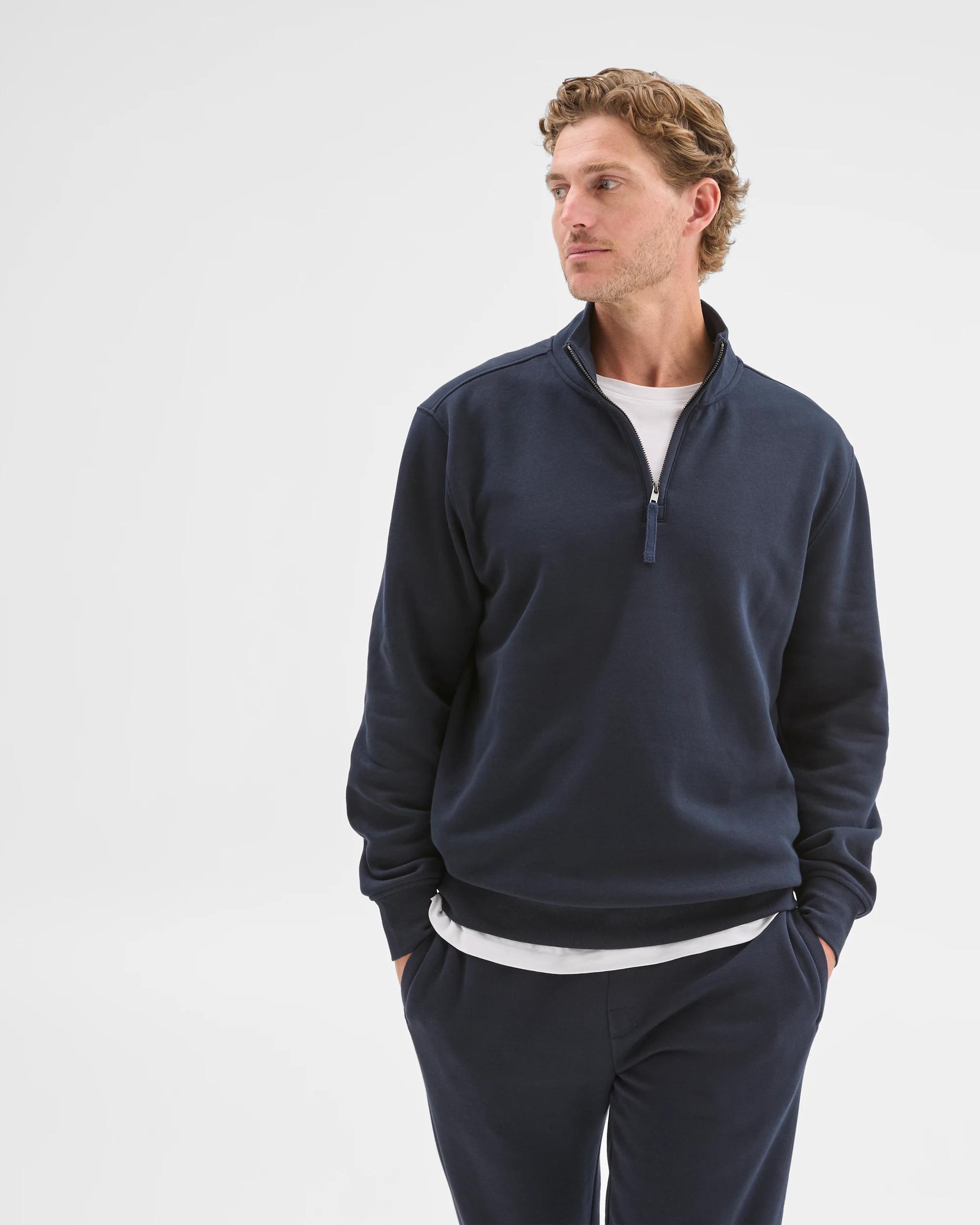 3 Target Man Australian Cotton Blend Fleece 1/2 Zip Top NAVY, 3 of 6