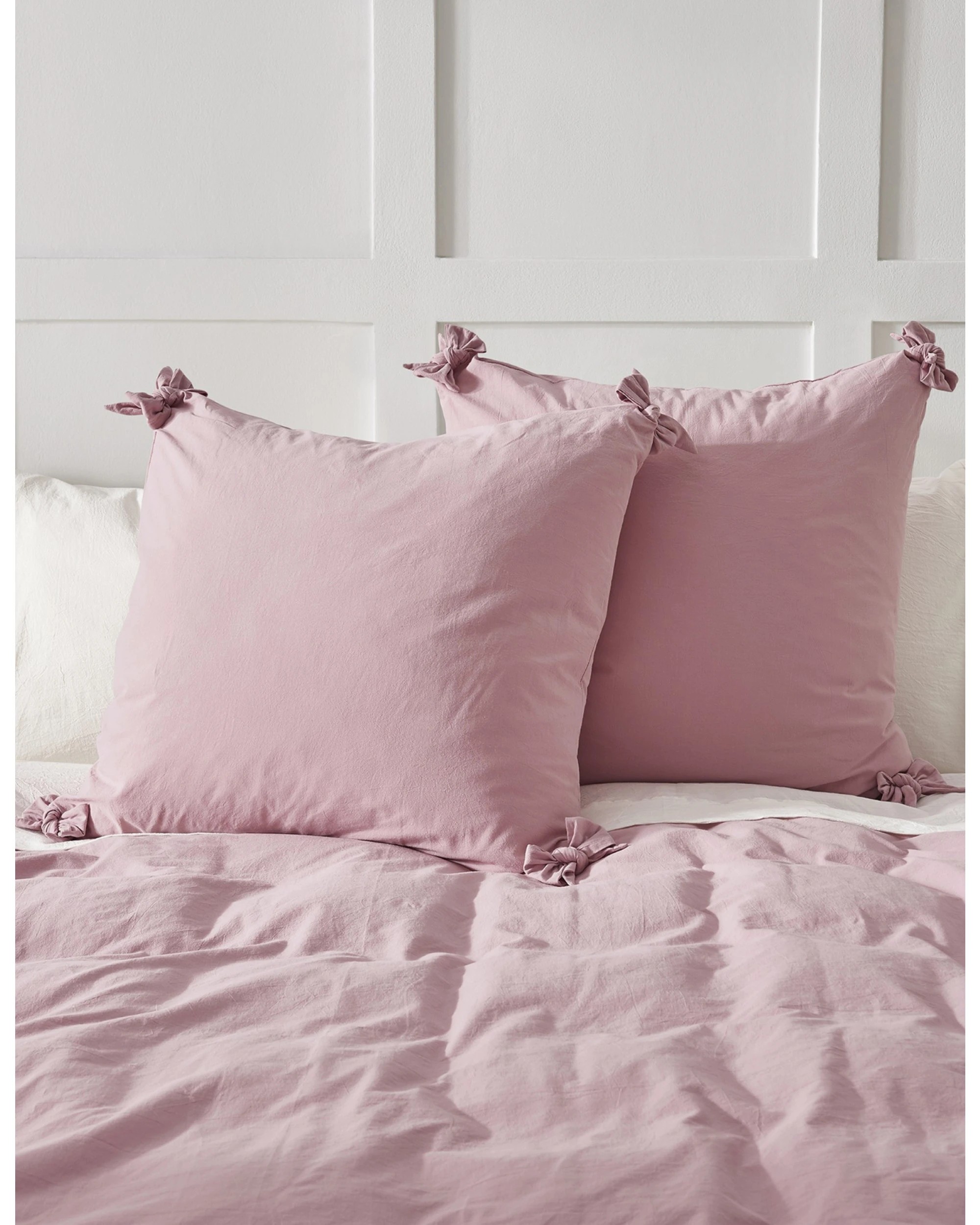 2 Dreamaker Bonnie Washed Cotton European Pillowcase with Bows Twin Pack 65x65cm - Pink Pearl, 2 of 7
