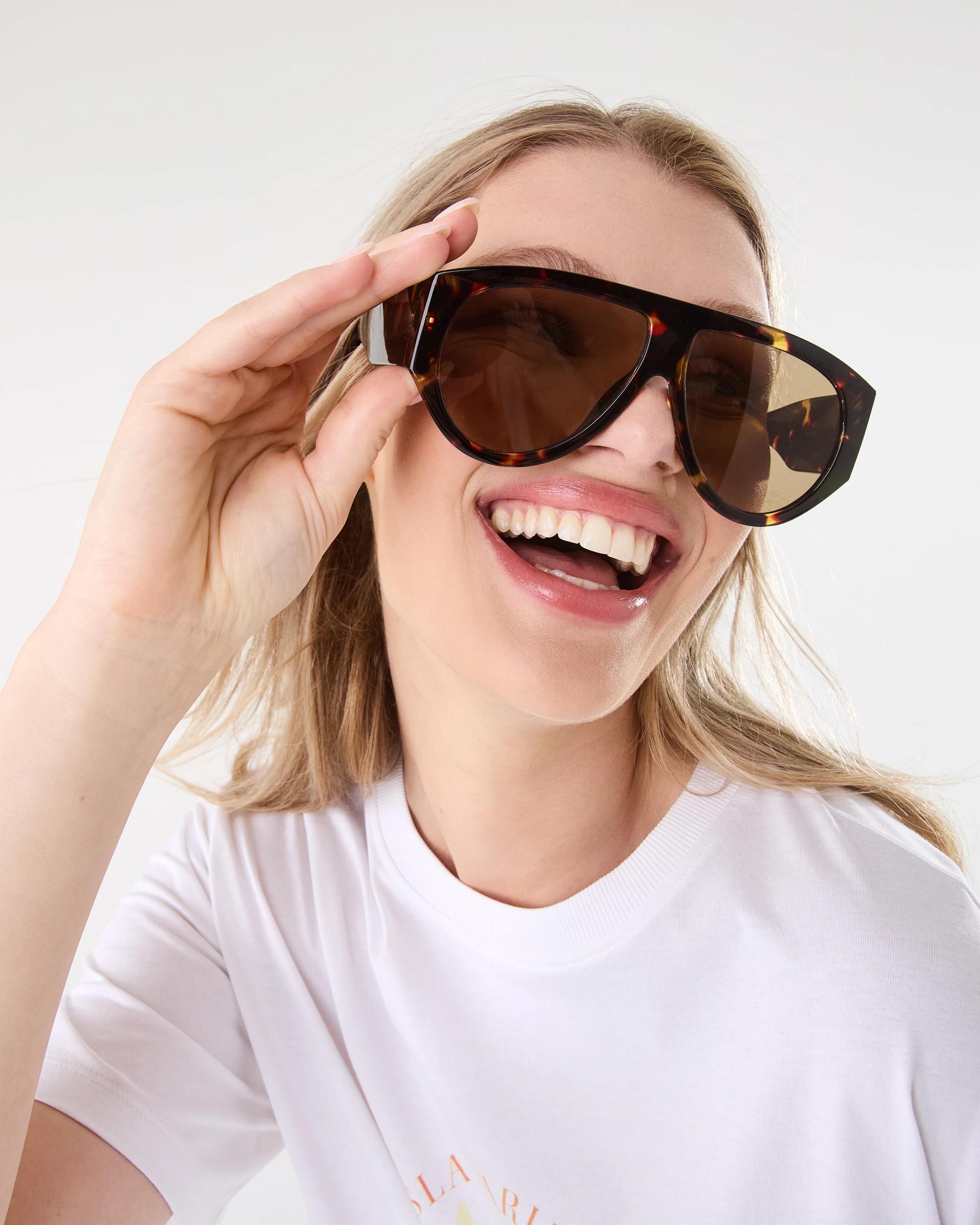 5 Chunky Aviator Sunglasses Tort, 5 of 9