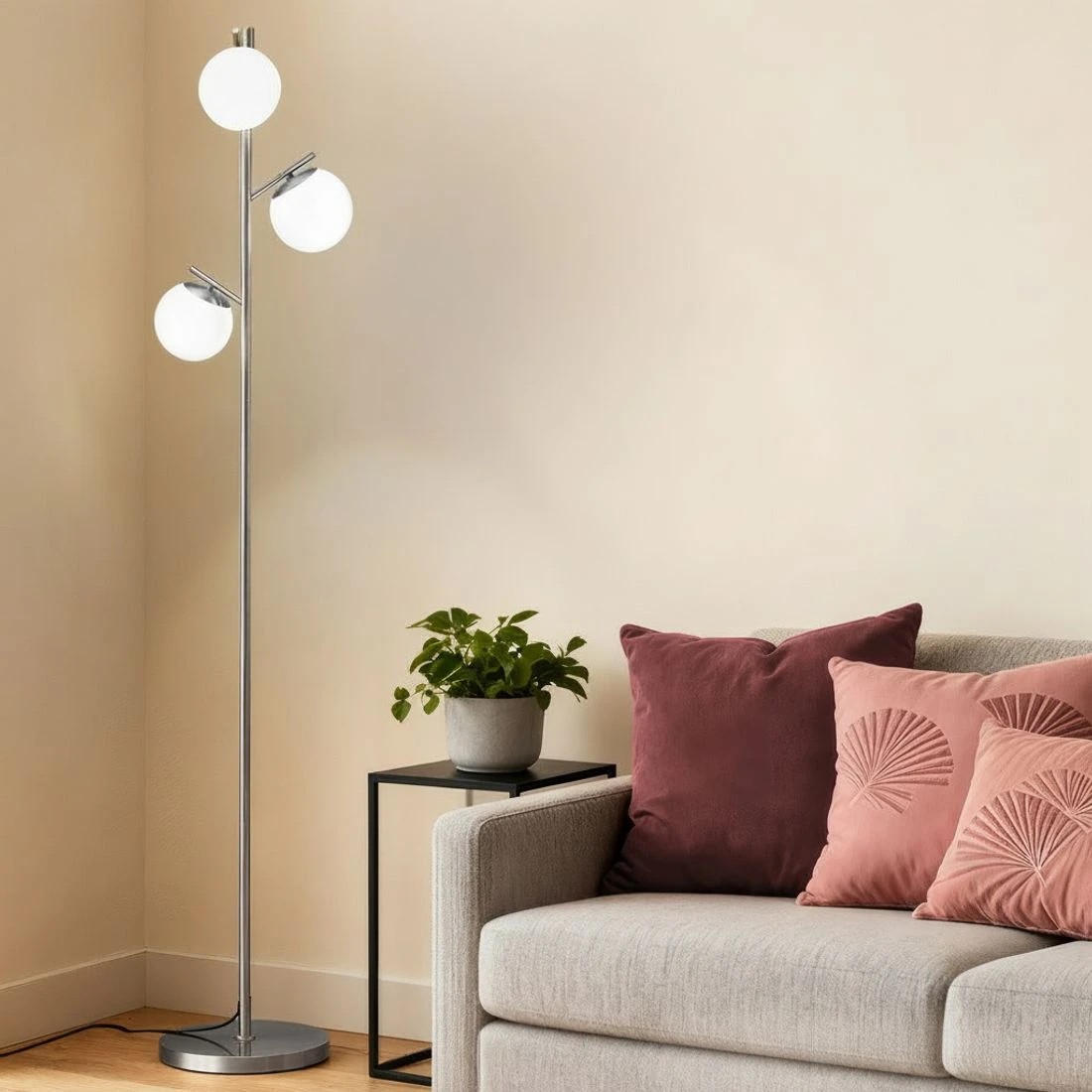 4 Artiss 3-Light Tree Floor Lamp 165cm Tall Standing Light with Sphere Glass Shades for Modern Homes - Silver - Silver, 4 of 6