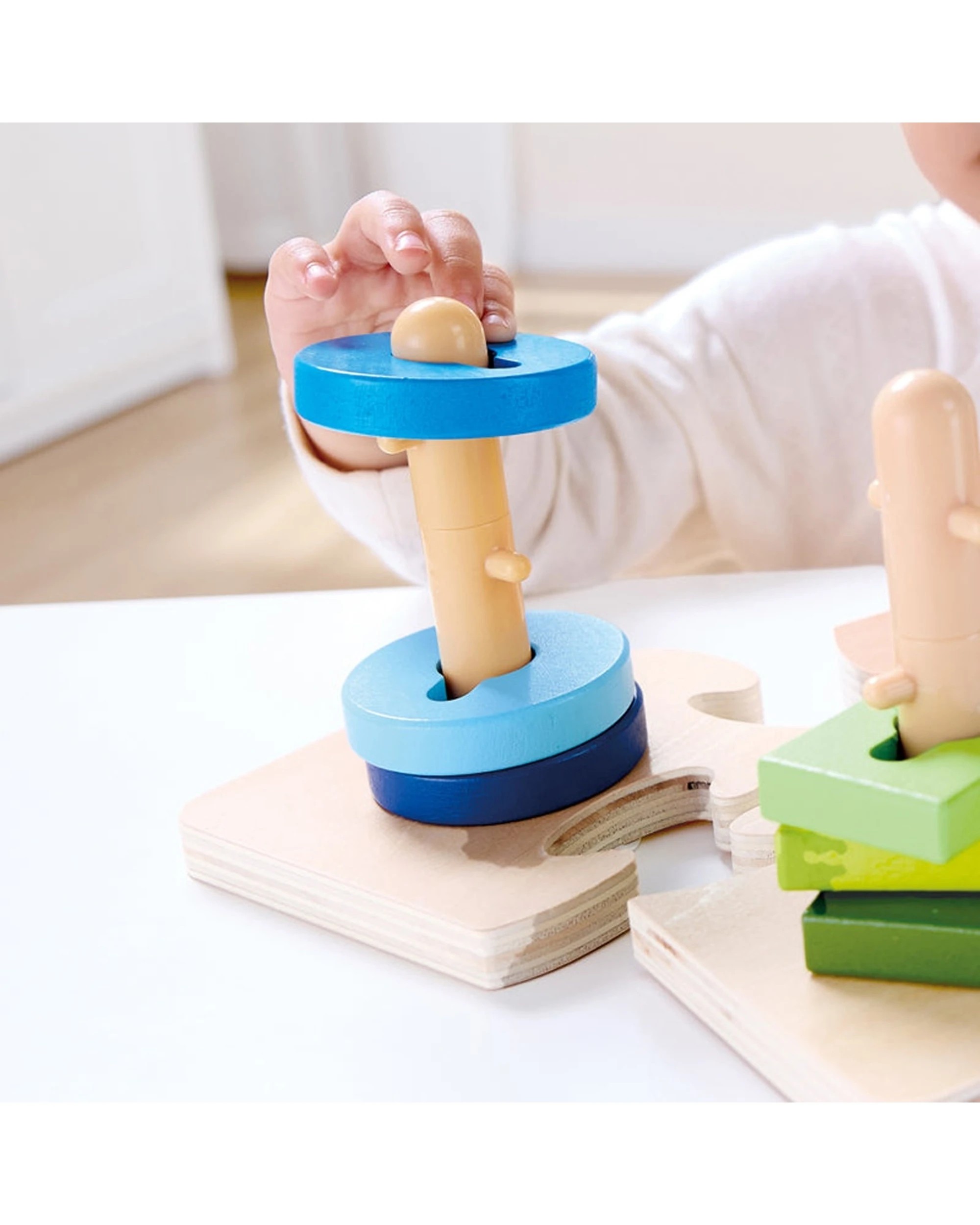 5 Hape Creative Peg Puzzle Colourful Wooden Shape Toy 19.1x11.6x19.1cm - Multi, 5 of 7