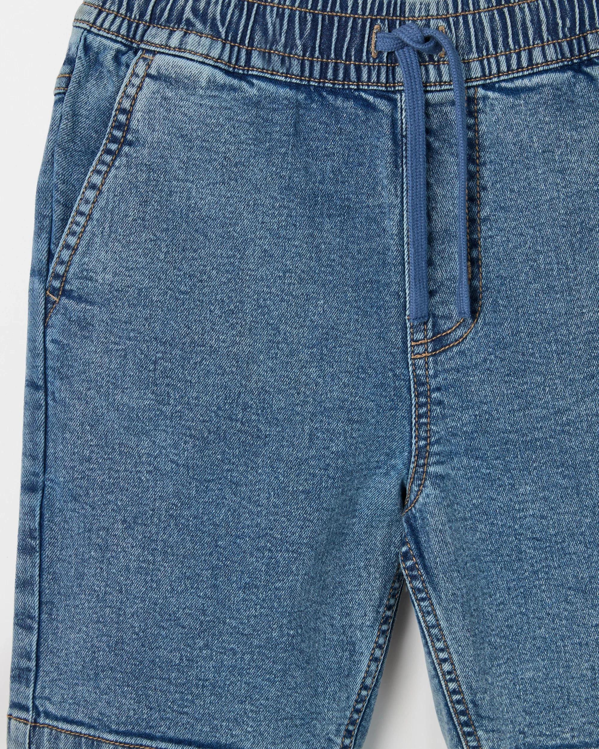 2 Target Denim Elastic Waistband Pull-On Denim Shorts MID WASH, 2 of 2
