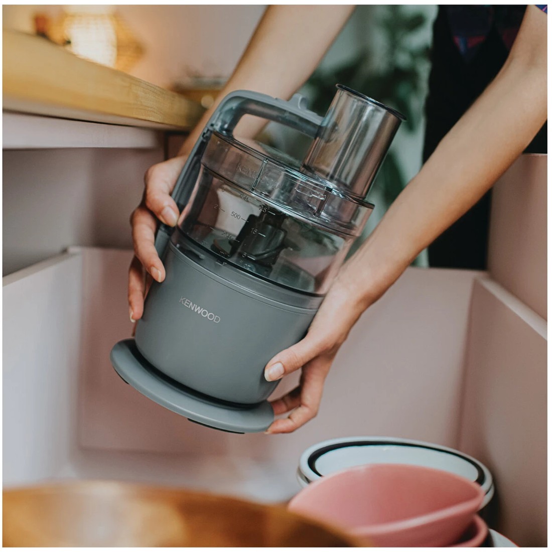 4 Kenwood MultiPro Go Food Processor Storm Blue, 4 of 5