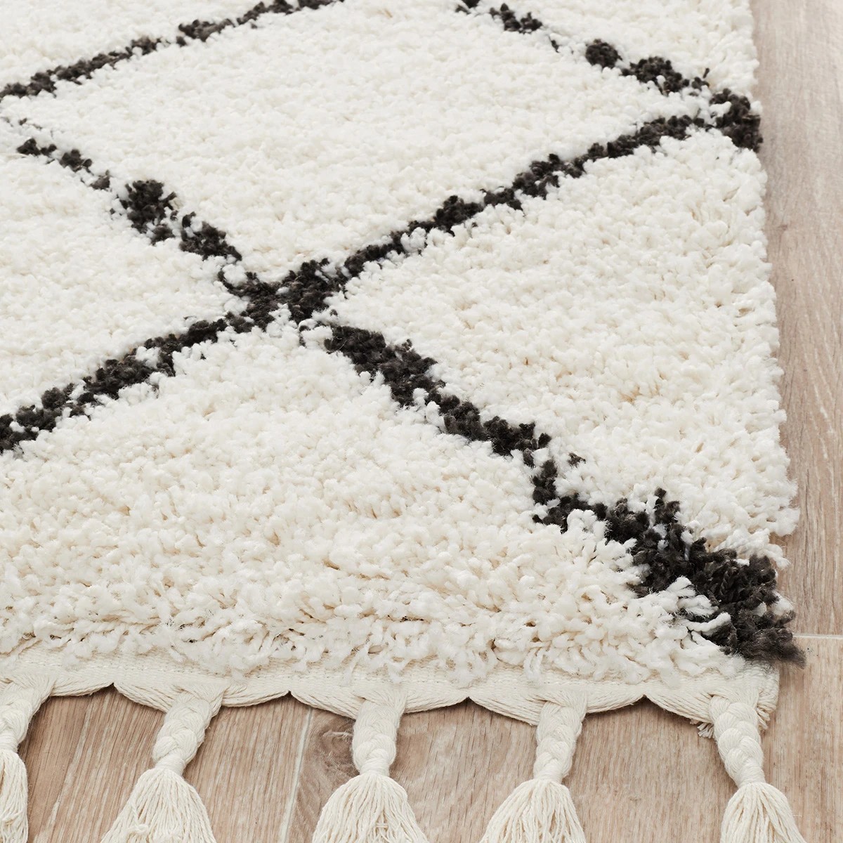 3 Common Ground Rugs Amber 22 300x80cm - Medium Shag Rug - Natural, 3 of 7