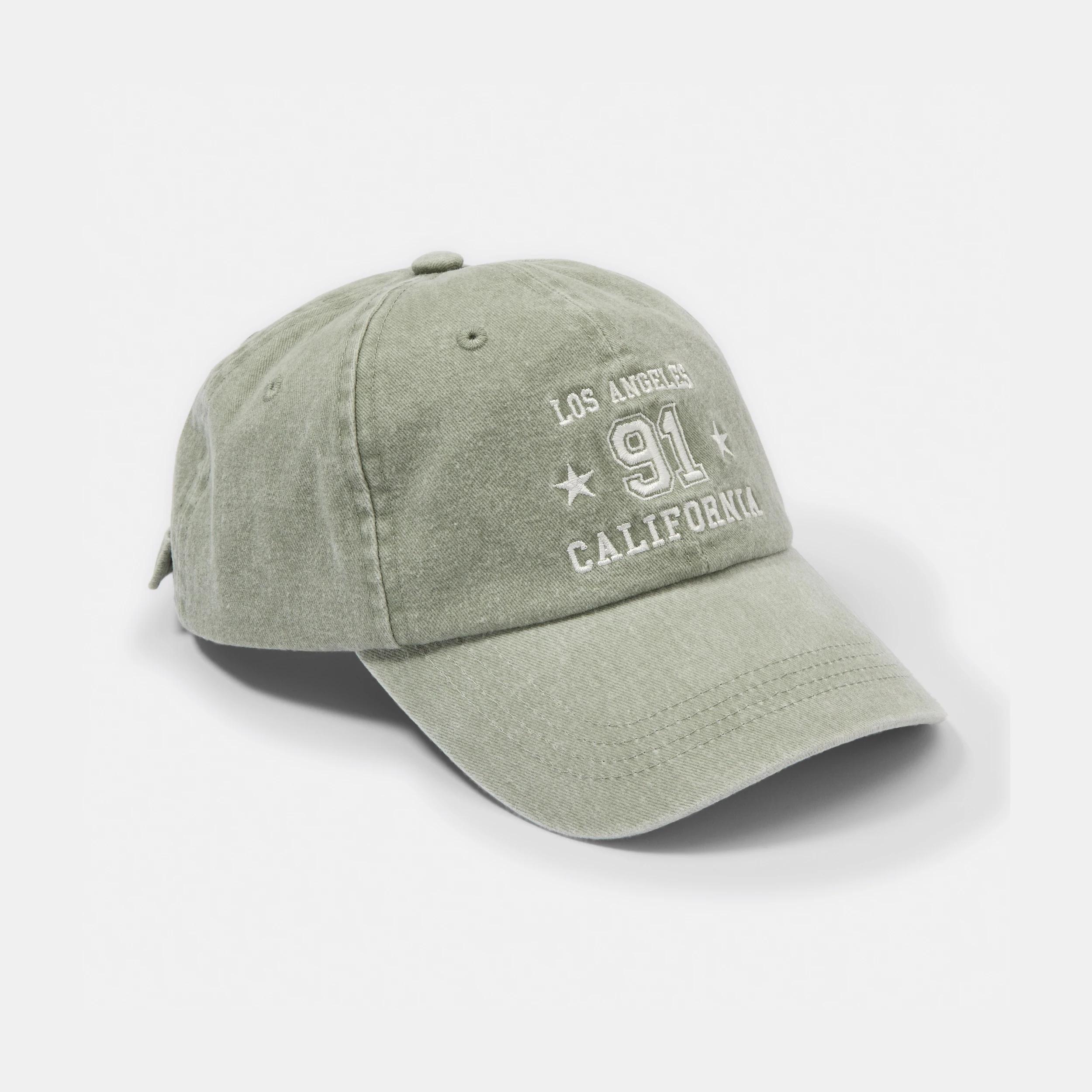 1 Slogan Cap La Cali, 1 of 4