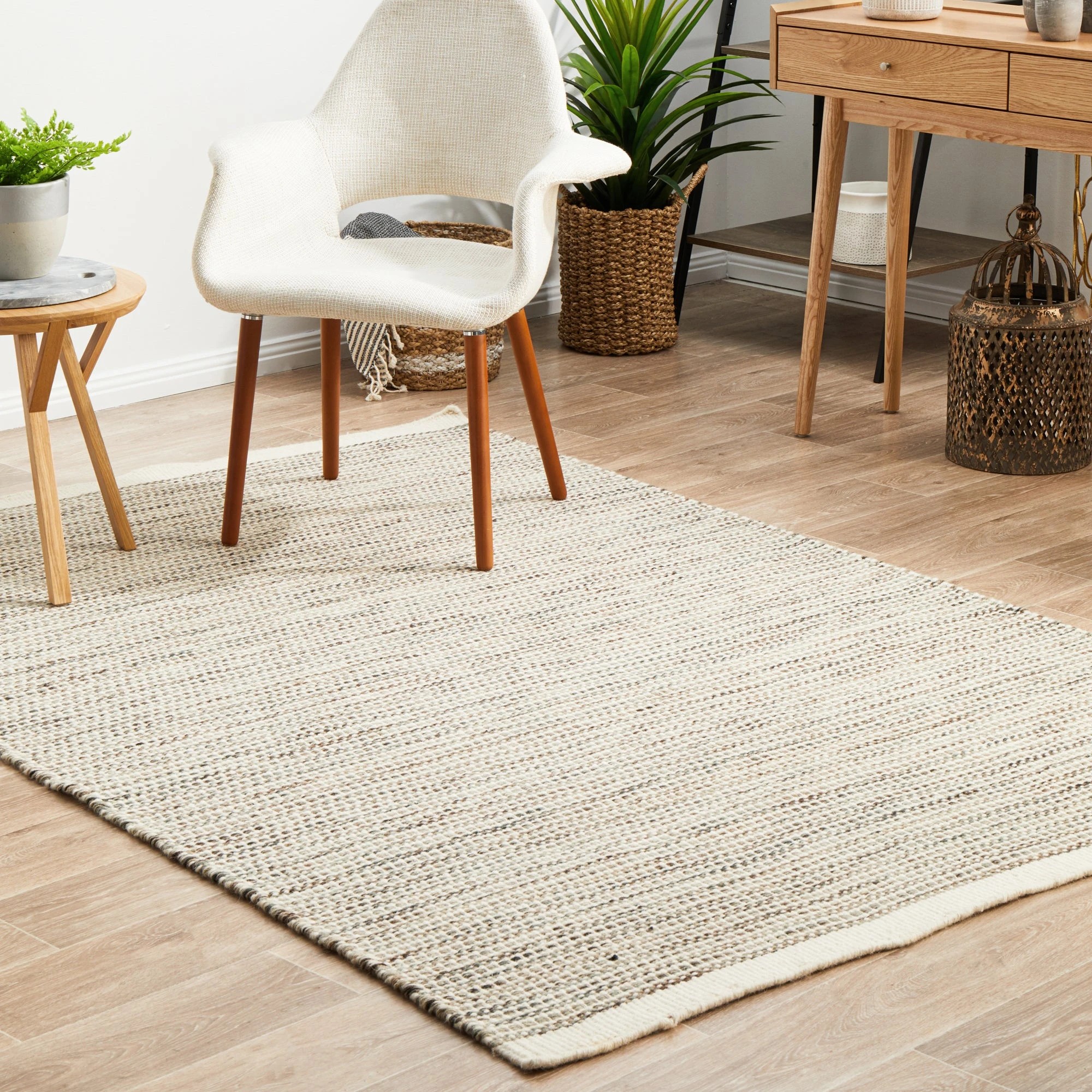 2 Common Ground Rugs Nordica 310 320x230cm - Extra Large Wool Rug - Beige, 2 of 9