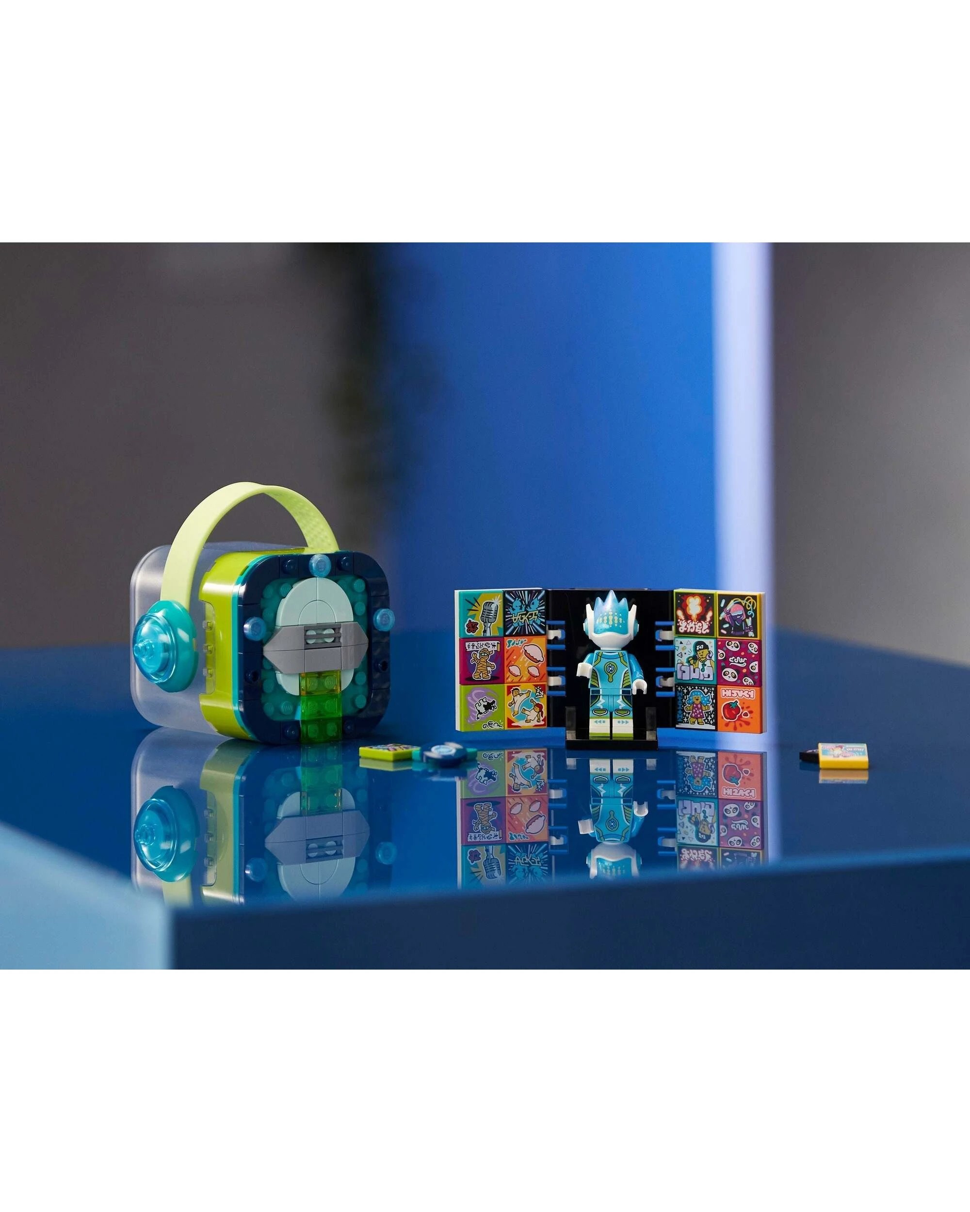 5 LEGO 43104 Alien DJ BeatBox - Music Video Maker Kit, 5 of 5