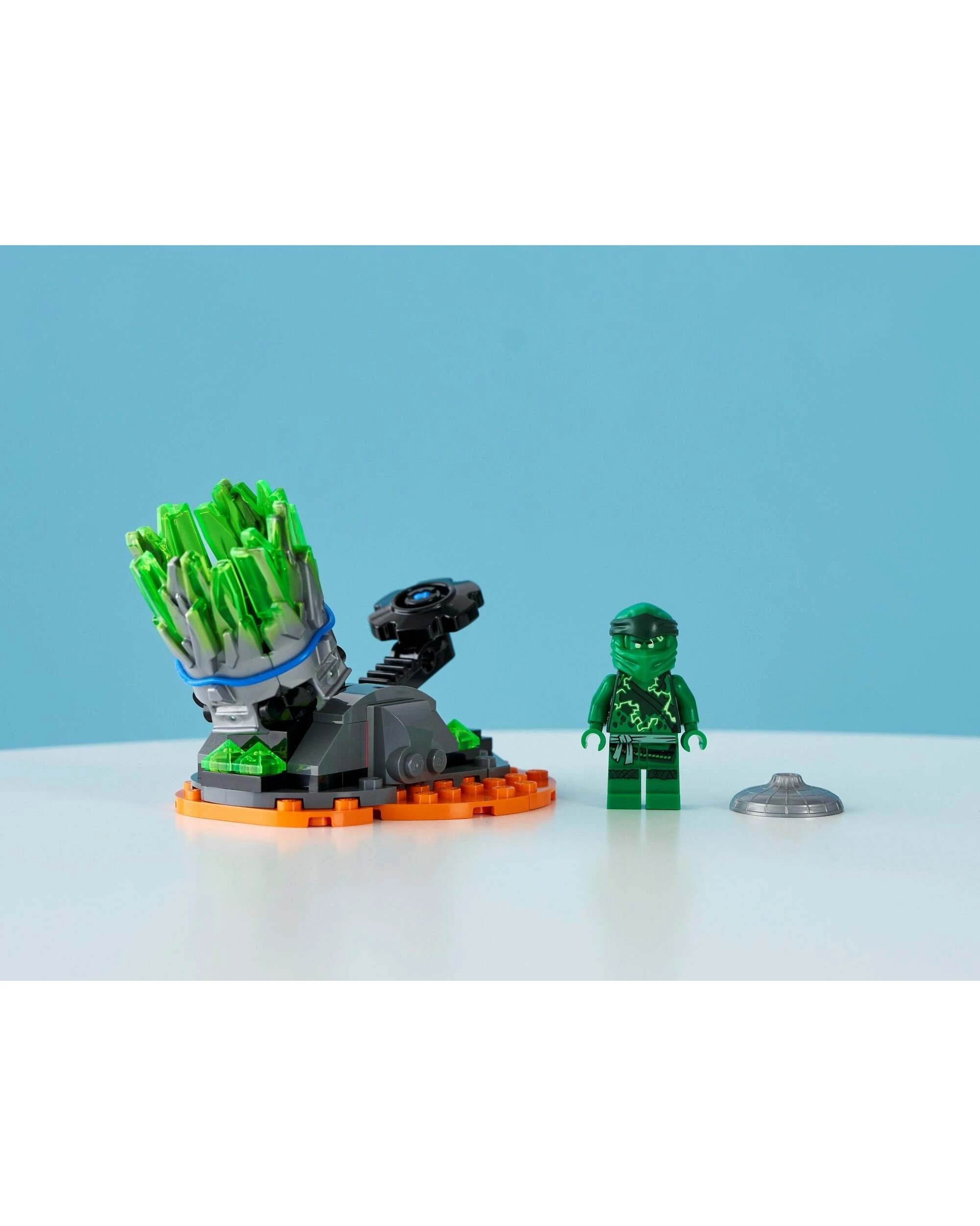 2 LEGO 70687 Spinjitzu Burst Lloyd - NINJAGO Spinner Toy, 2 of 3