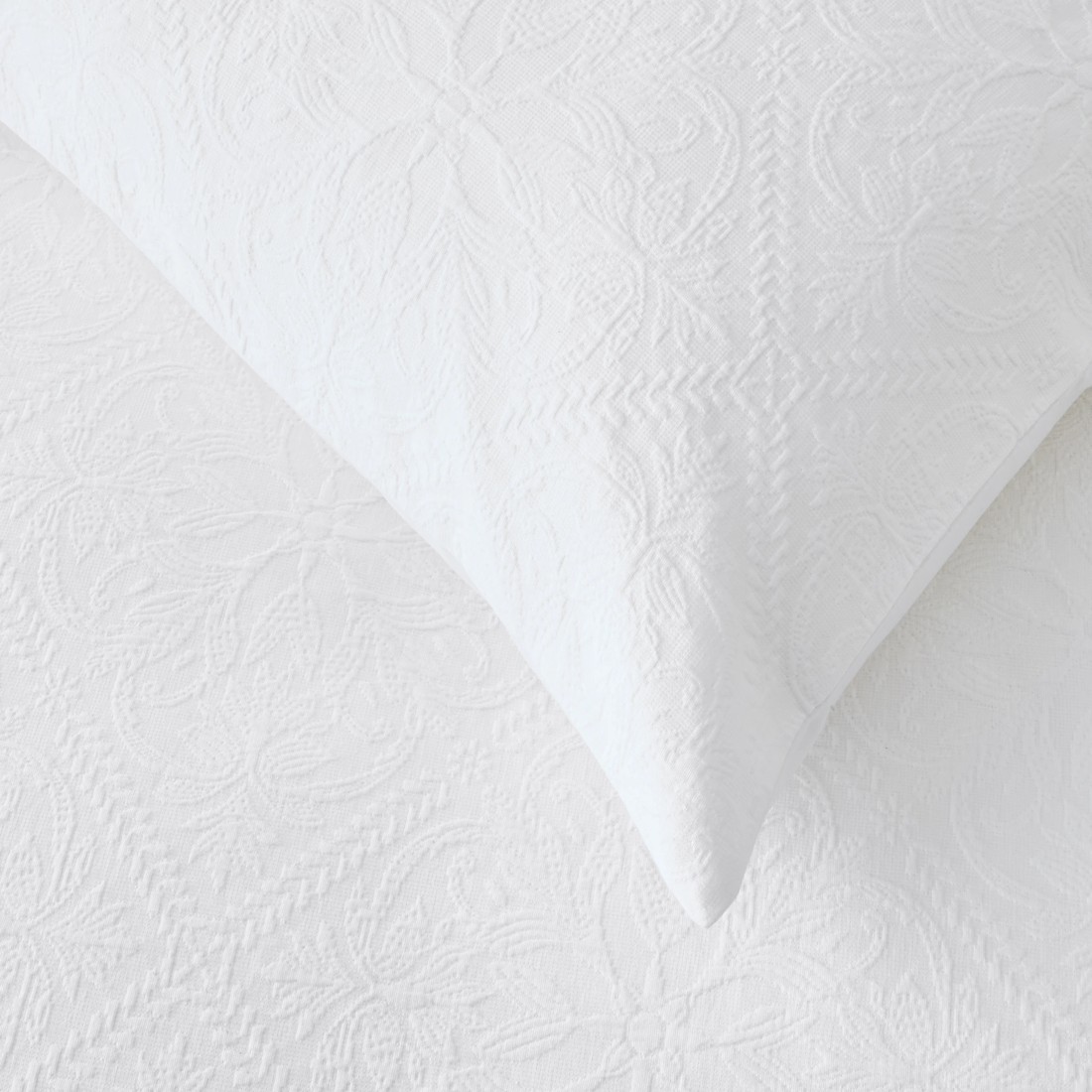 4 Cora Matelasse Australian Cotton Quilt Cover Set - Double Bed, White, 4 of 7