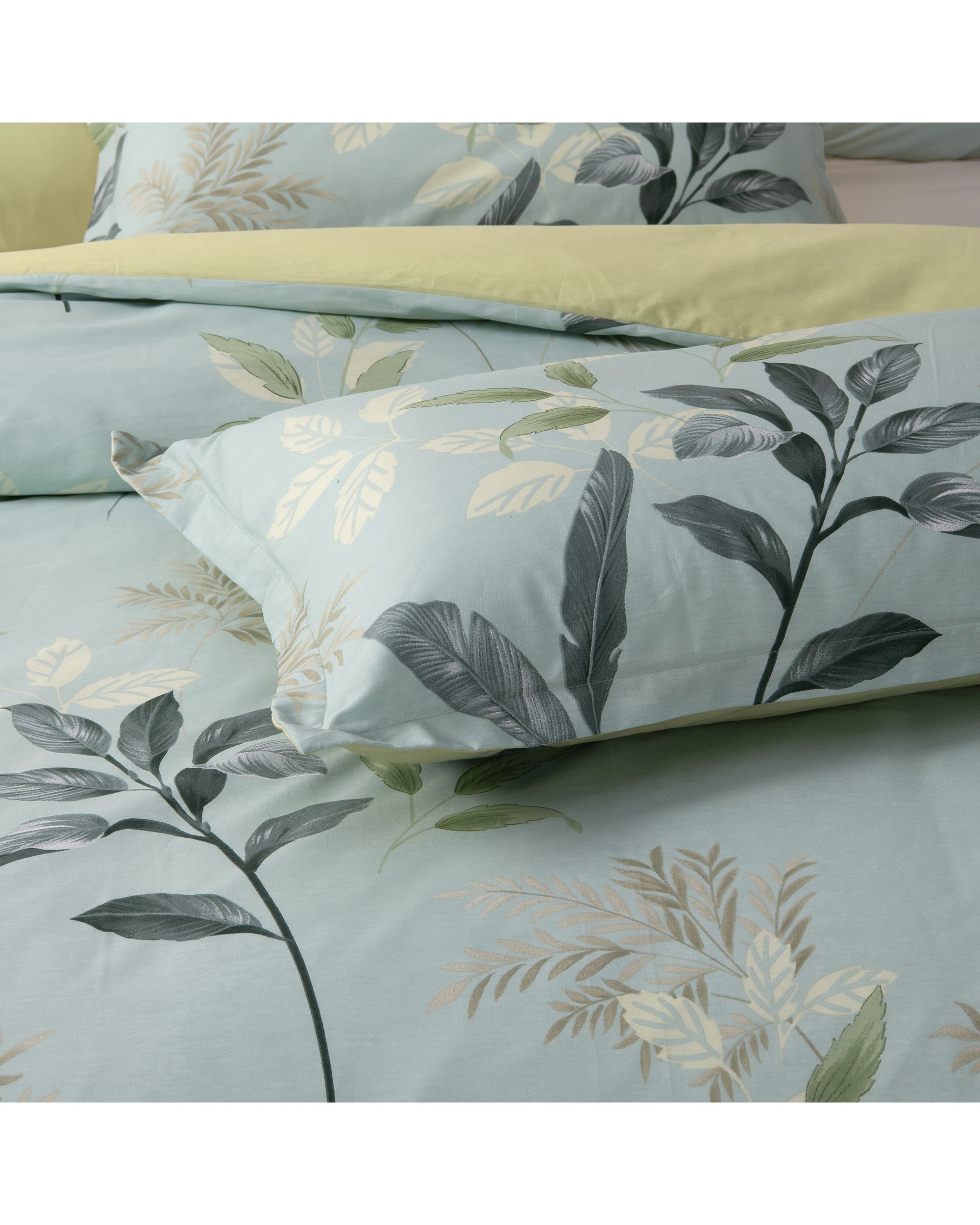 5 Dreamaker Penelope 100% Cotton Reversible Quilt Cover Set - Single Bed - Blue, 5 of 8