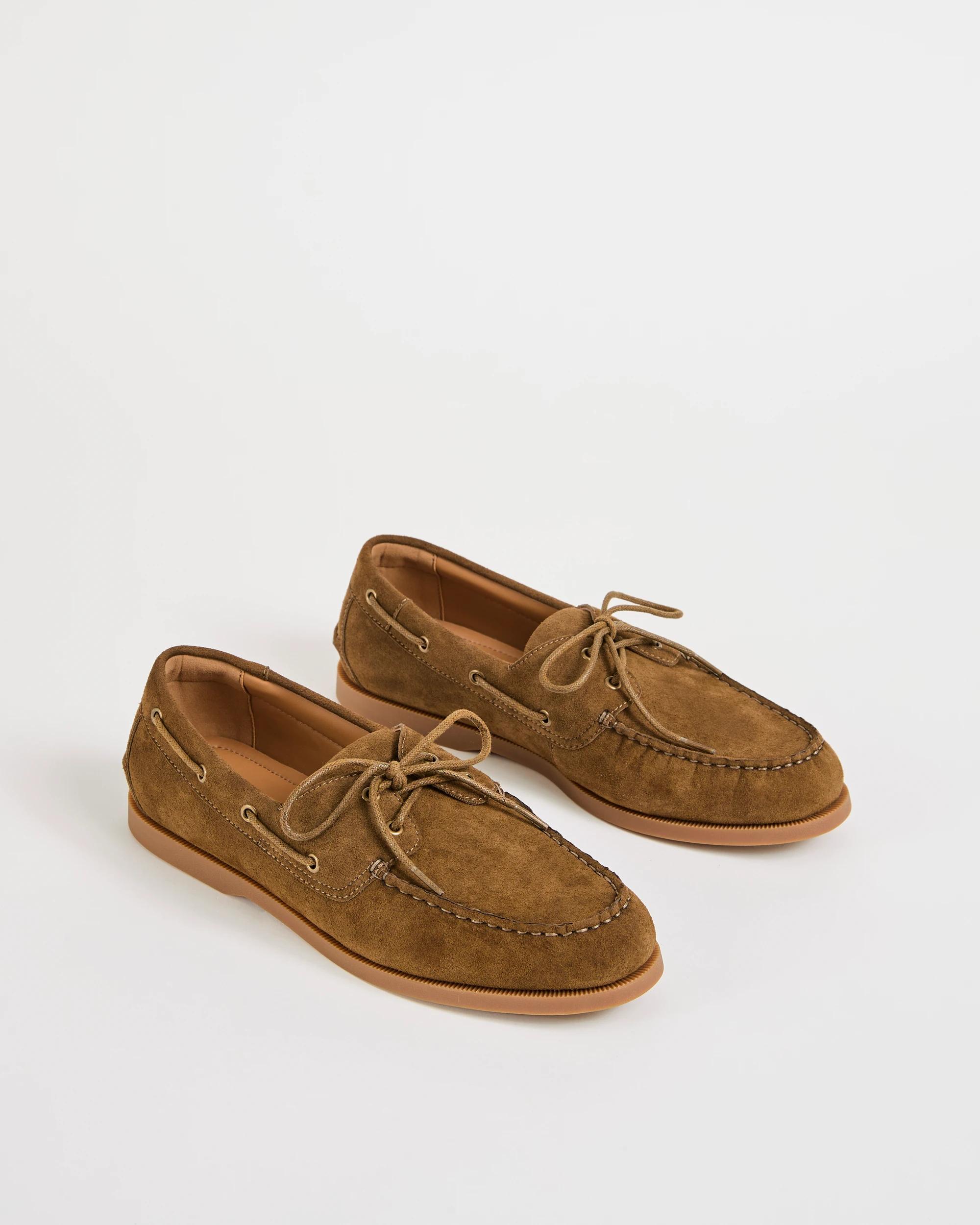 2 Target Man Casual Boat Shoes TAN, 2 of 3